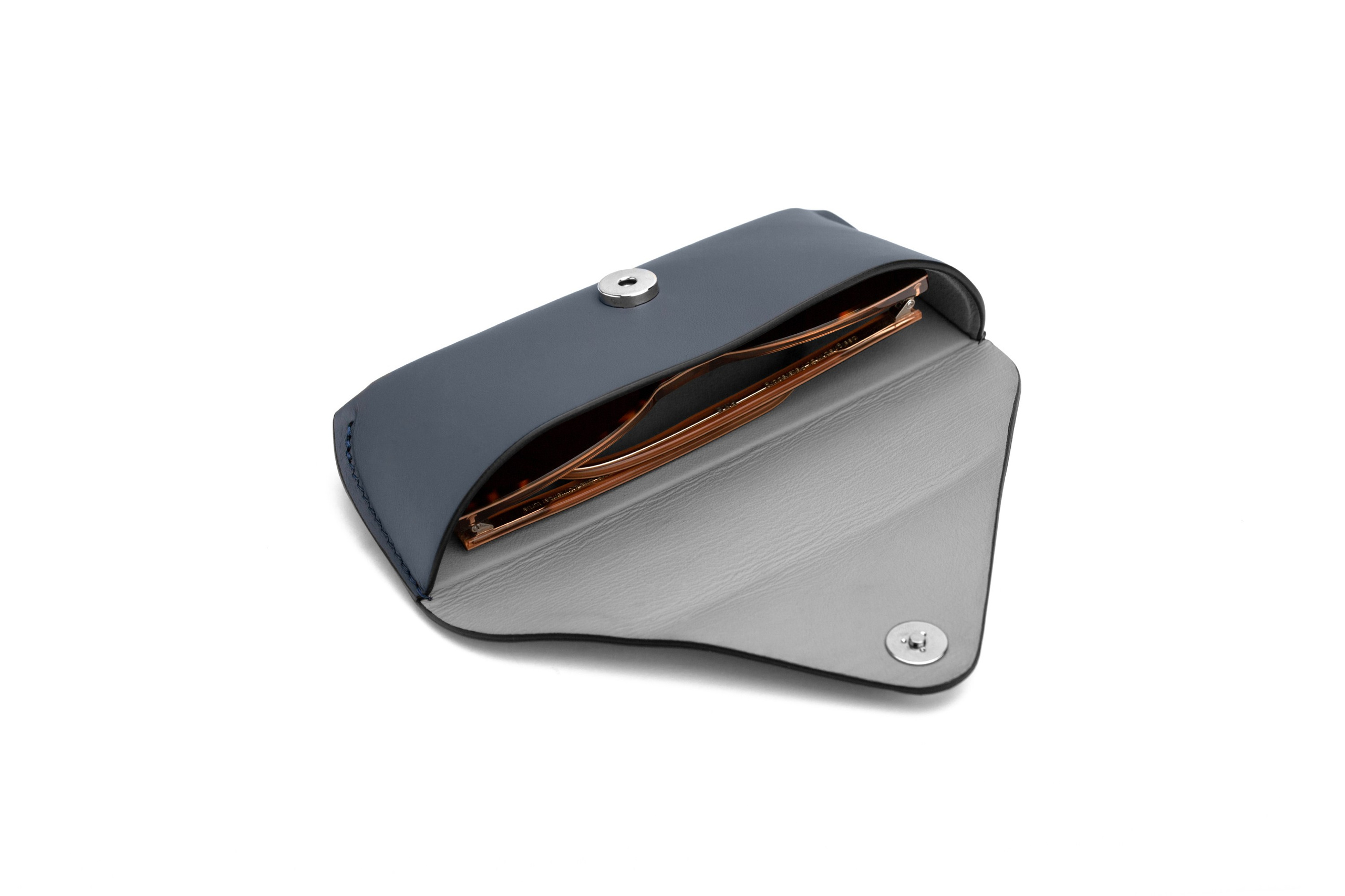 Аксессуары. Предметная и каталожная съемка в Москве!