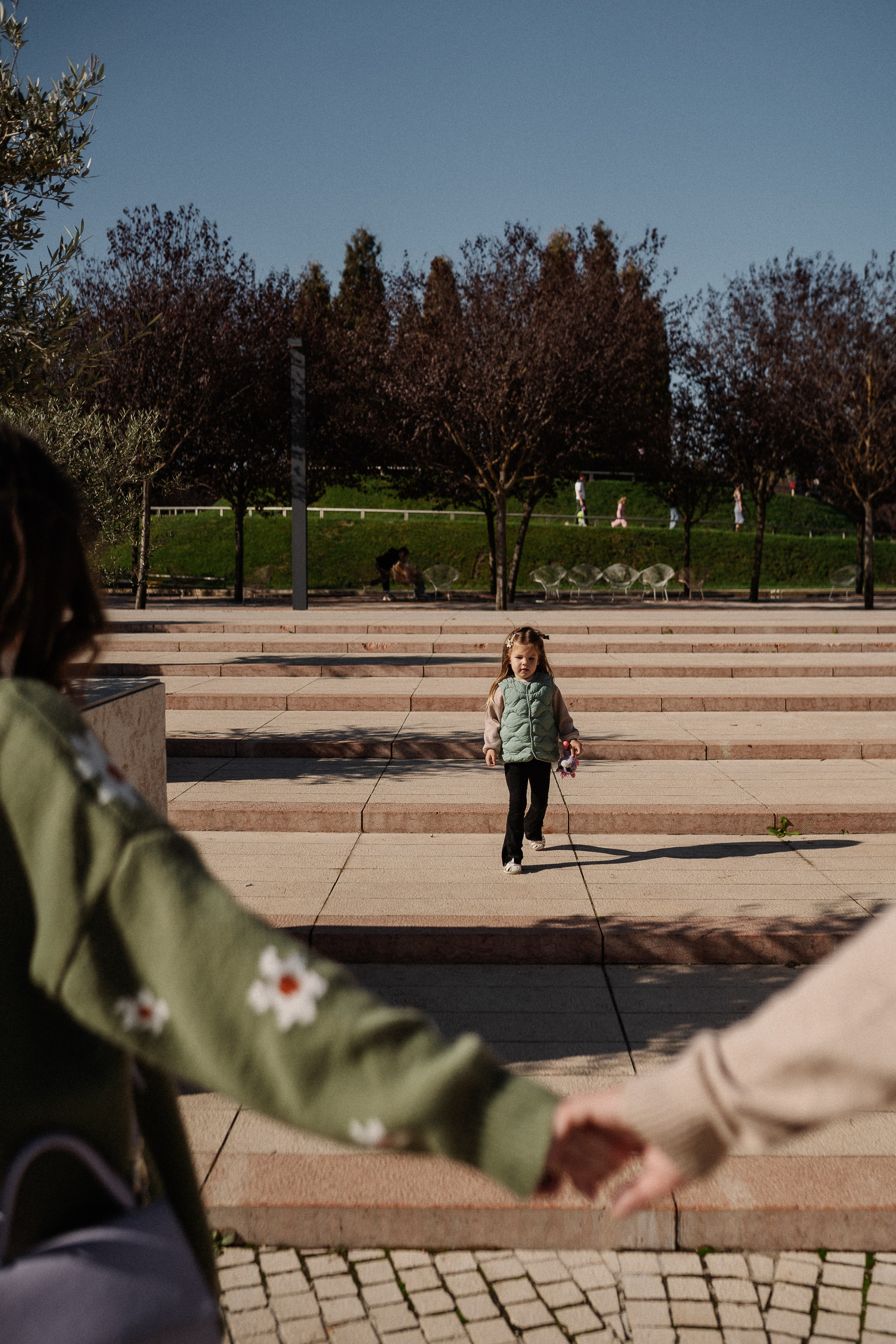 Женёк, Артём и Света в парке. Семейный и детский фотограф в Краснодаре