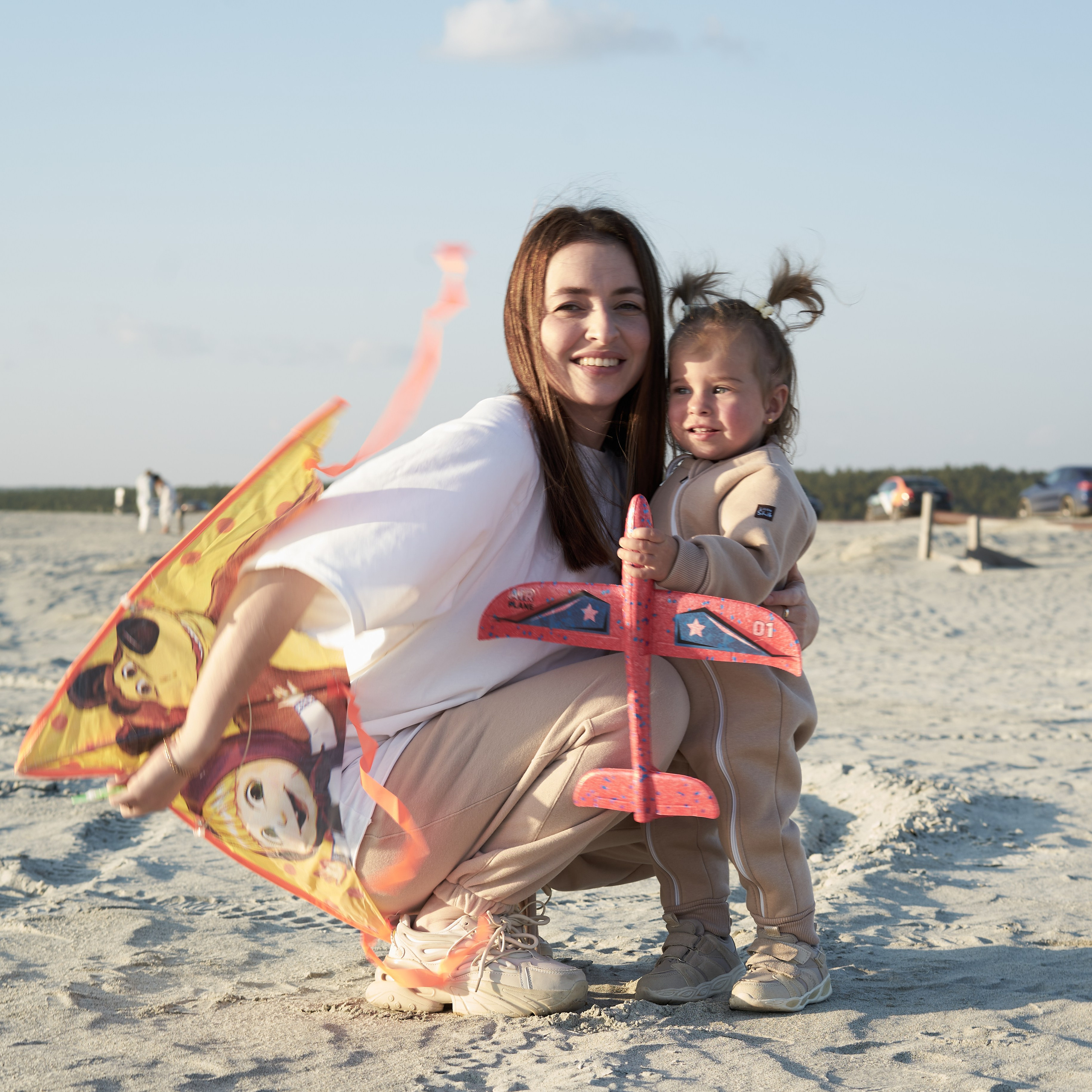 Семейная фотосессия на закате в песках. Фотограф Екатеринбург Кокшарова Александра