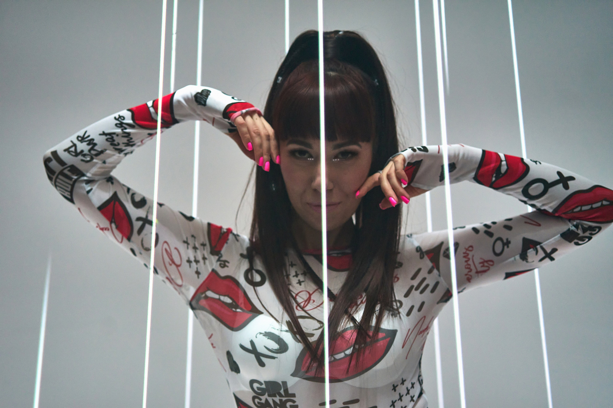 Портретная фотосессия с лазером. Фотограф Екатеринбург Кокшарова Александра