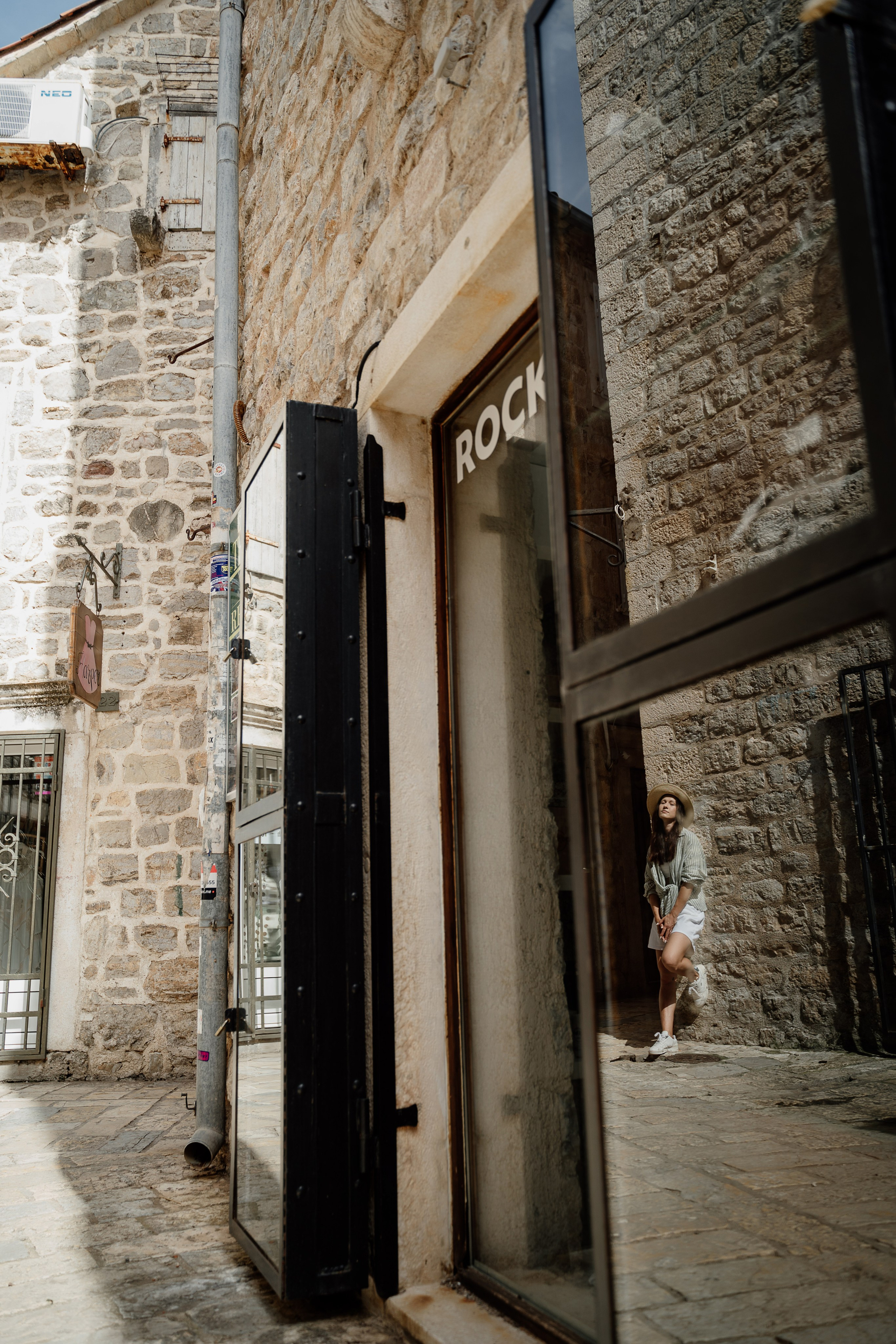 Elegant Wedding Photography Services in Herceg-Novi. Photographer in Montenegro | Фотограф в Черногории