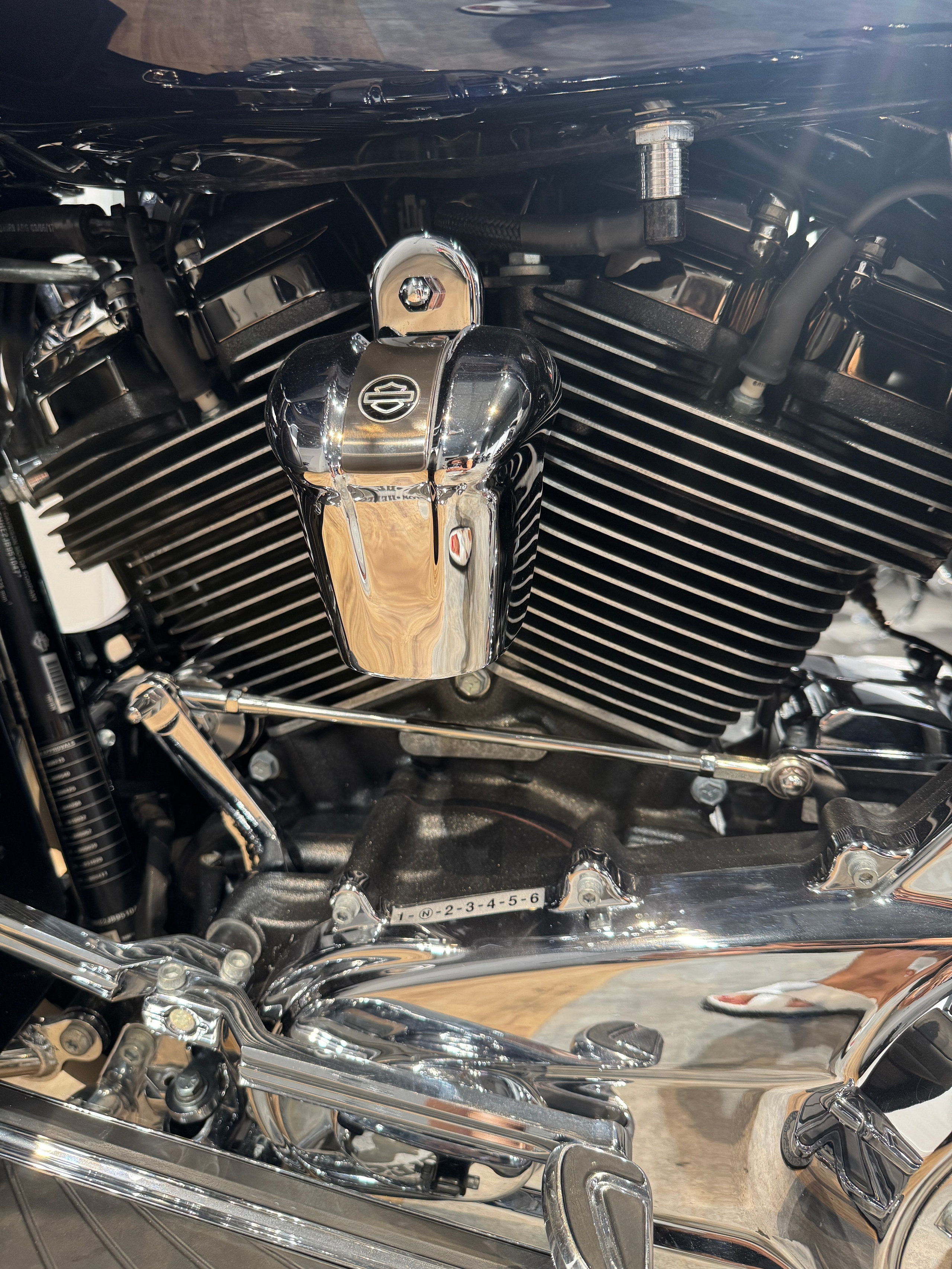 Мотоциклы Harley-Davidson 2018 HD CVO Ultra Limited 115 (Touring)  — купить мотоцикл. Hello Davidson, Москва. Только хорошие мотоциклы…