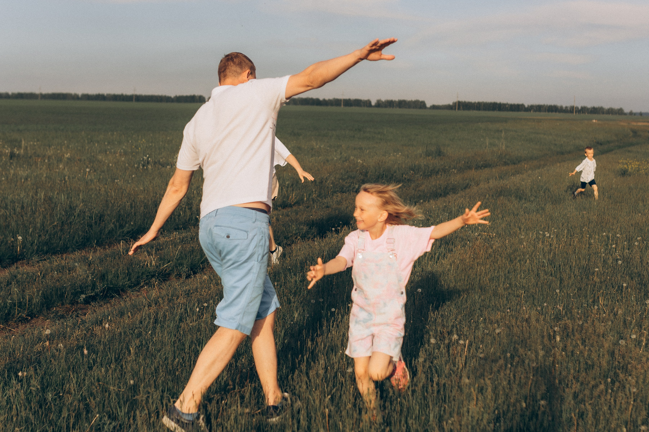 Иван, София, Лилия и Егор. Семейный фотограф lifestyle в Новосибирске Елена Шпилевая