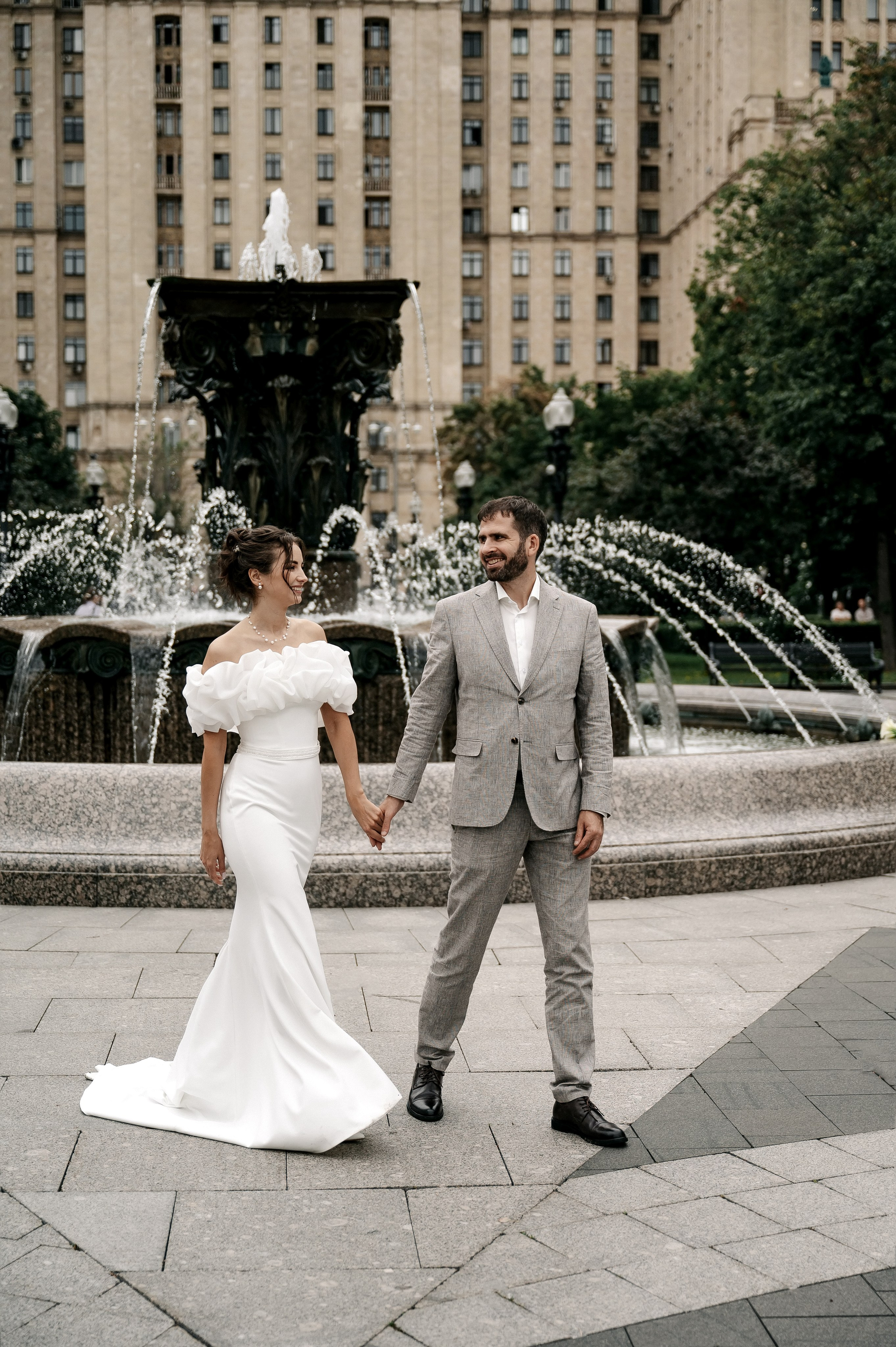 Свадьба для двоих в центре Москвы. Даниловская гостиница + Сталинка на Кудринской. Свадебный и семейный фотограф Виктория Носачёва. Щелково, Москва и МО