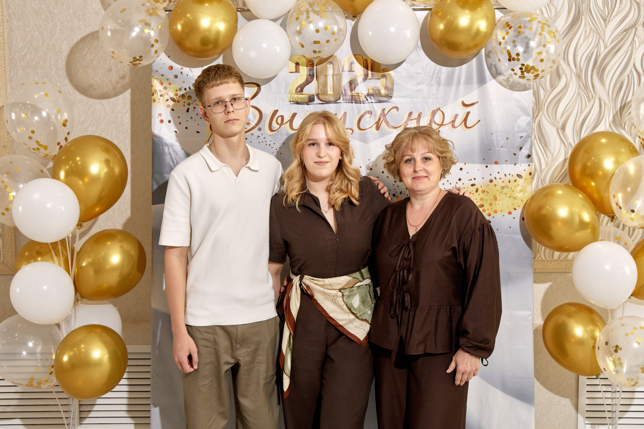 Фотограф на выпускной — репортажная съёмка 2025. Фотограф Нижний Новгород Мария Китаева