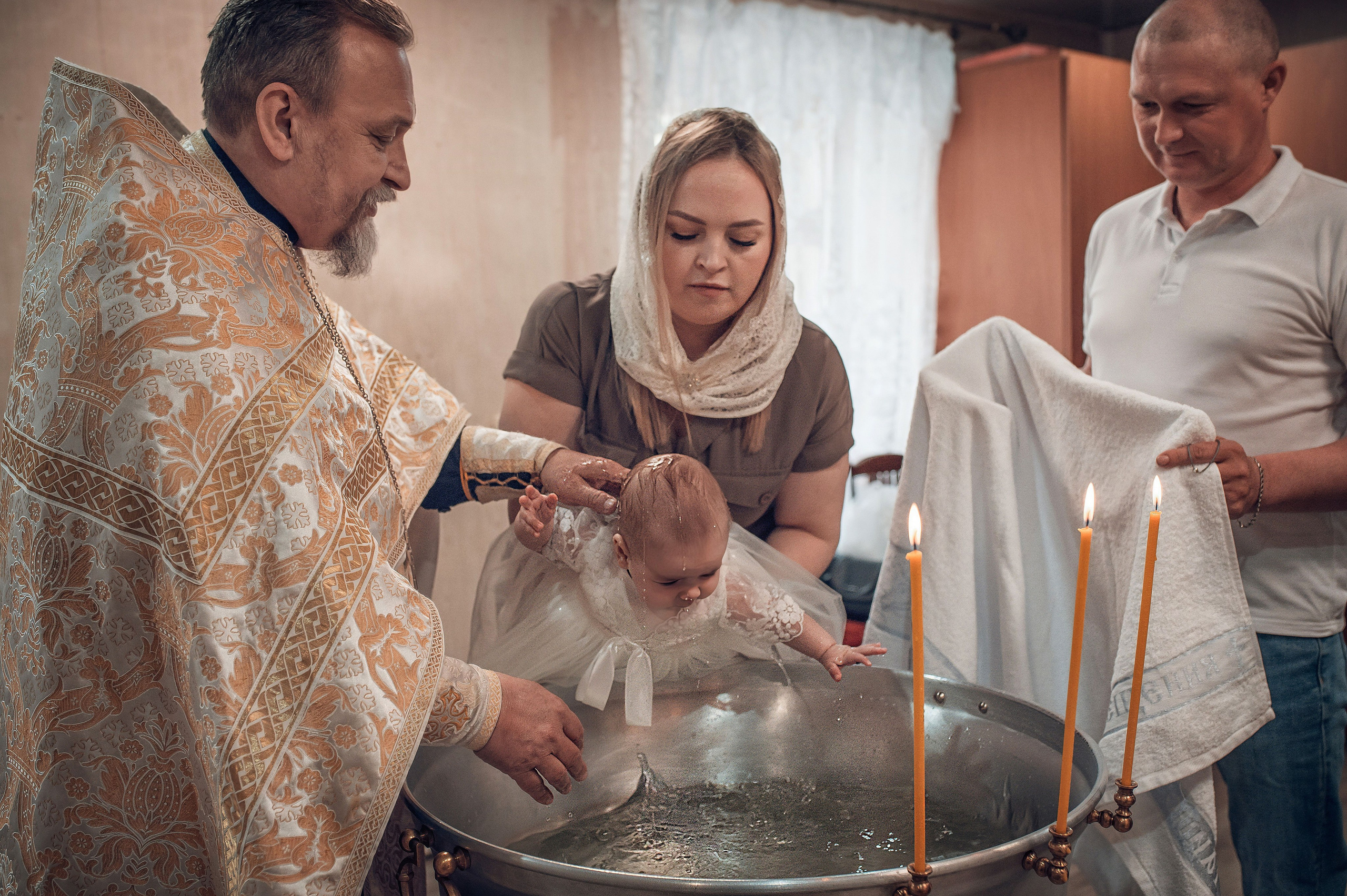Фотограф крещение Красноярск. Фотограф на крещение в Красноярске. Крещение Красноярск. Крестины Красноярск. Фотографы крещения/венчания  Красноярск Татьяна и Вячеслав Переваловы