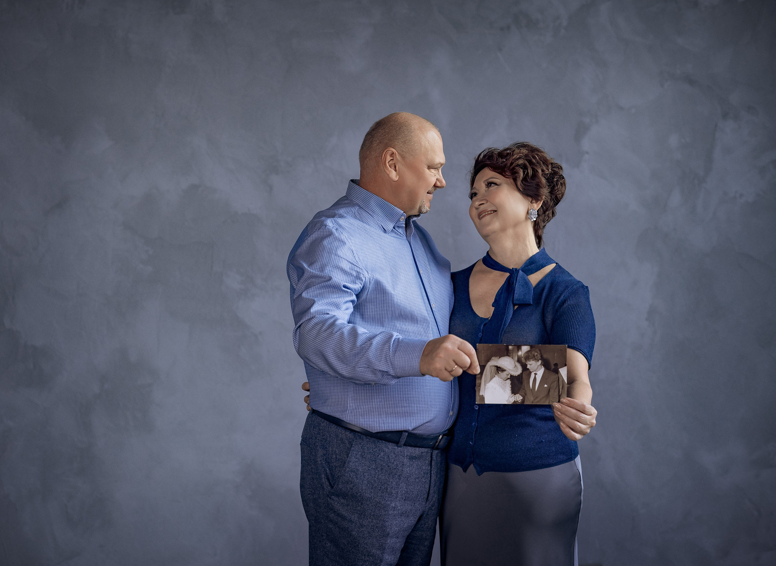 Сьемка поколений. Фотографы крещения/венчания  Красноярск Татьяна и Вячеслав Переваловы