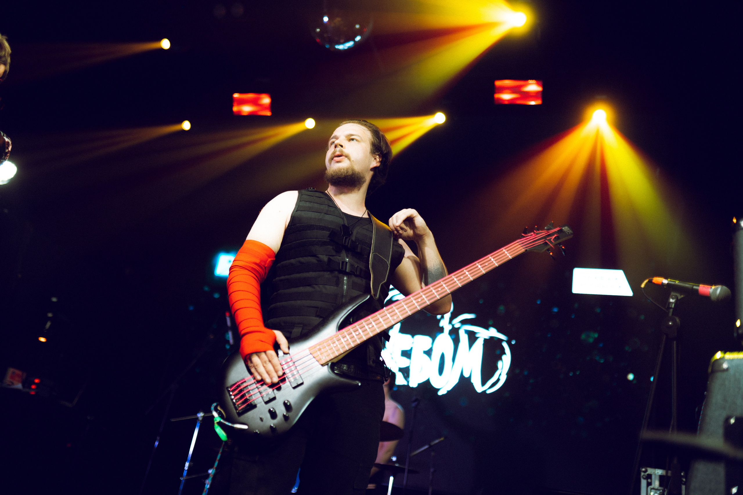 «Под небом» (Клуб Pravda) 25.05.2024. Максим Яковлев — фотограф в Москве