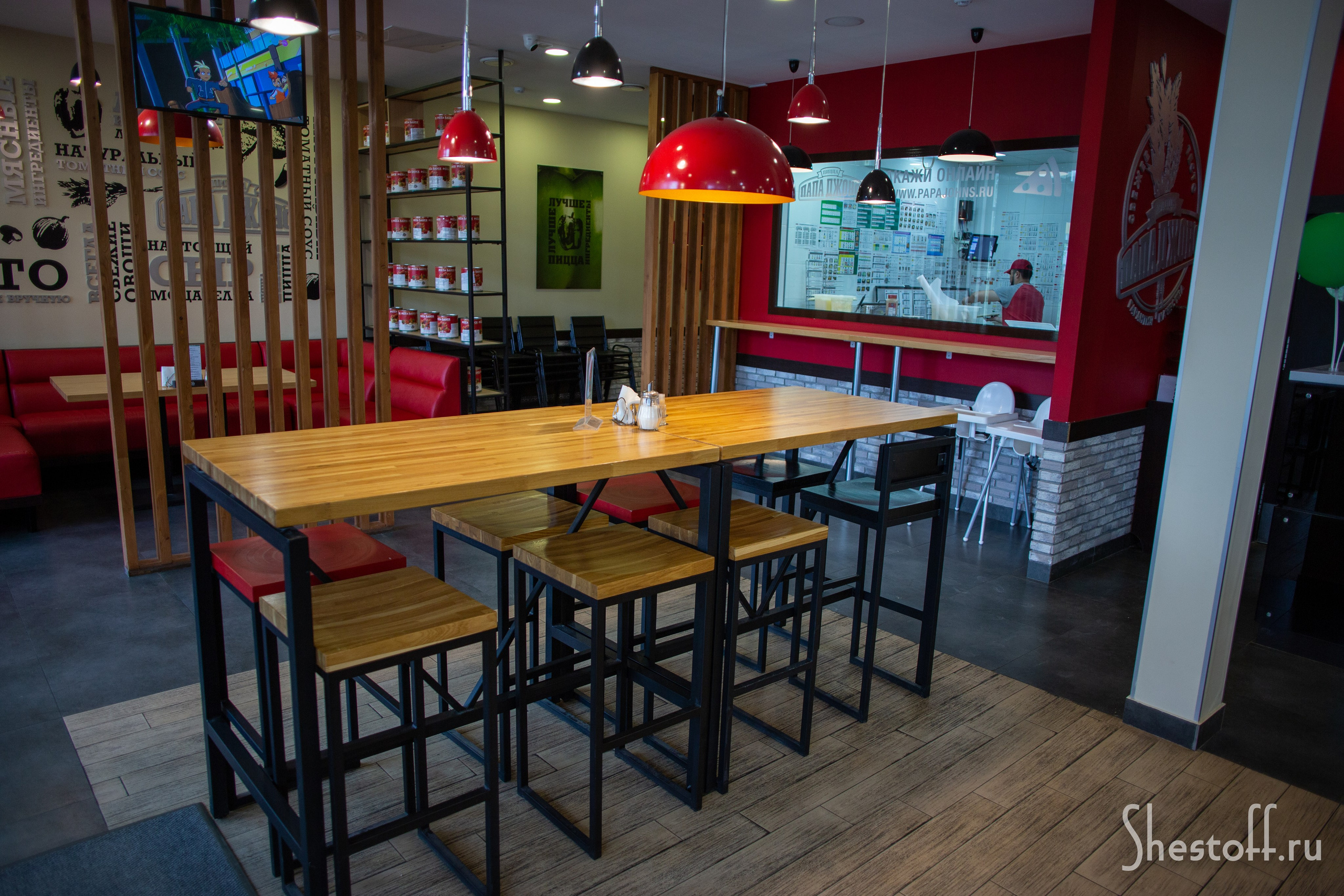 Интерьерная съемка для пиццерии «Папа Джонс». Сергей Шестов фотограф из Нижнего Новгорода