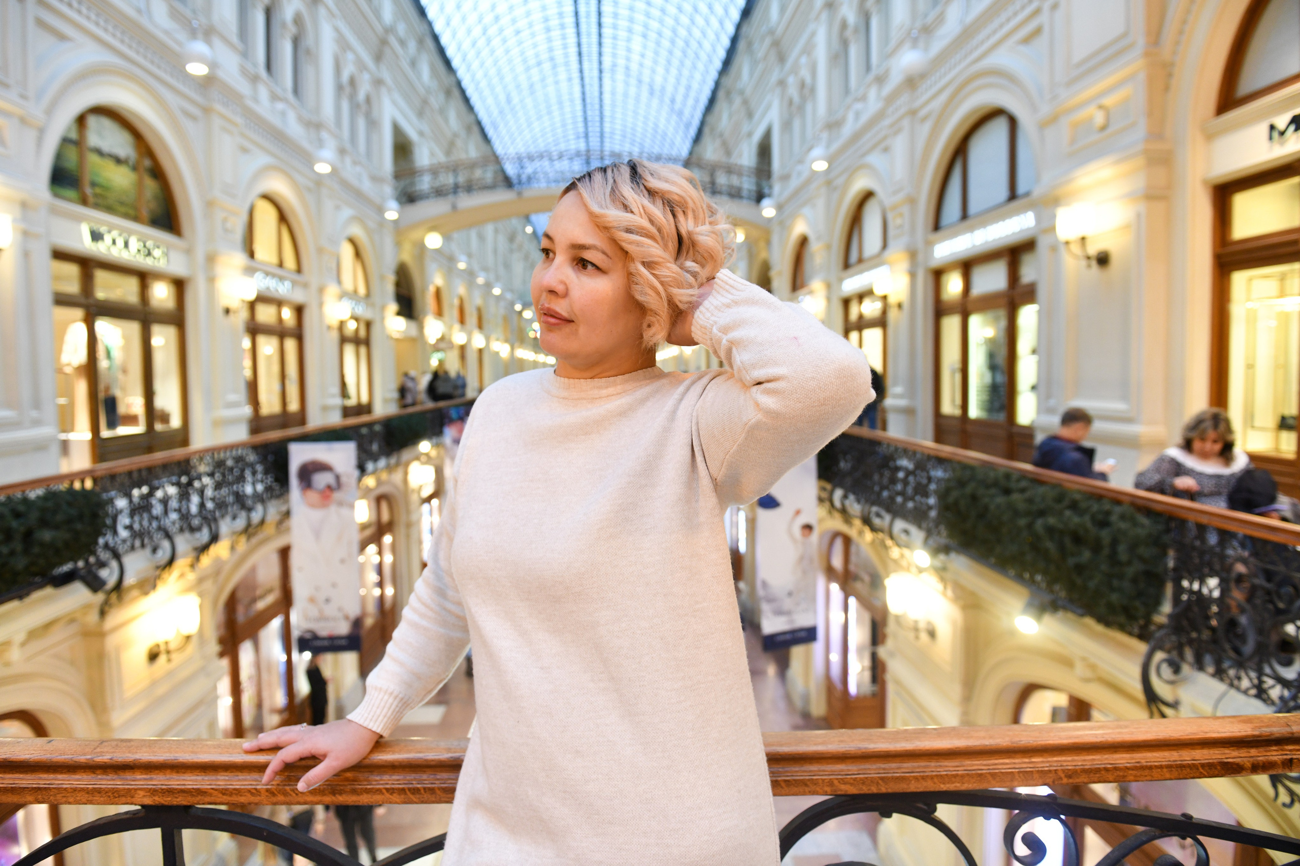 Прогулка в парке Зарядье. Свадебный и портретный фотограф в Москве Галина Борисова