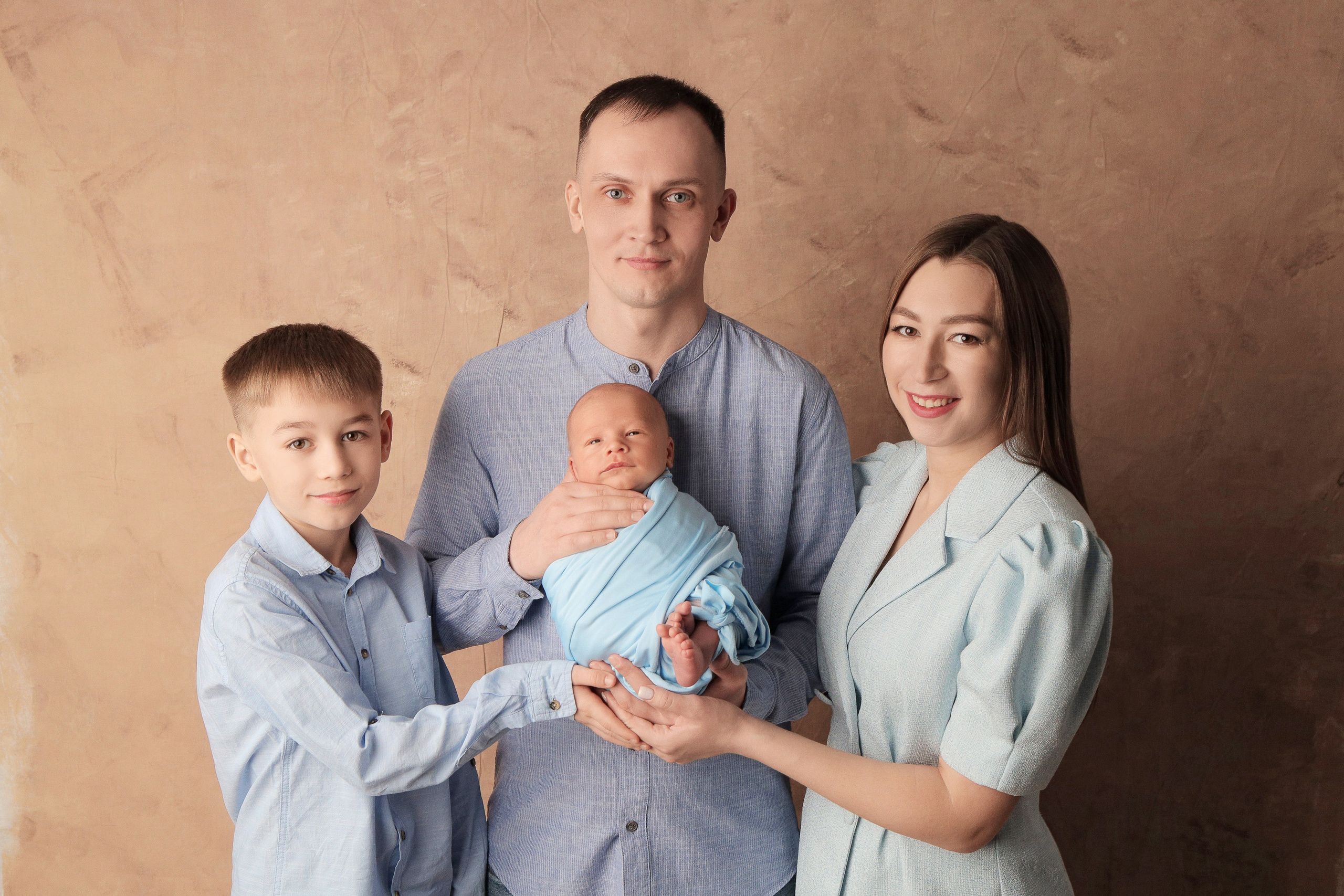 Мальчики новорожденные. Фотограф новорожденных в Новокузнецке Анна Горошникова