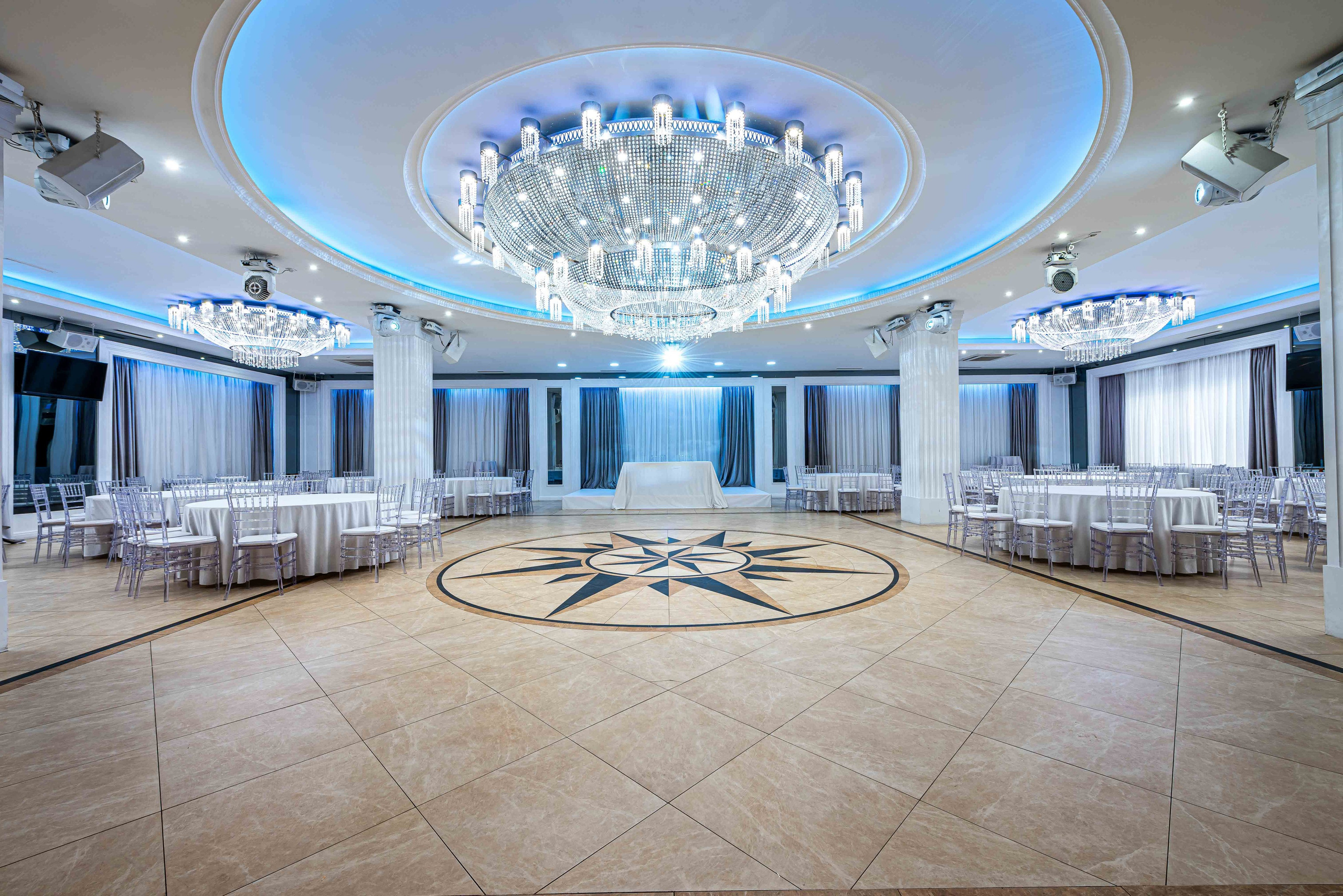 Интерьерный фотограф Озеров Денис, фотосъёмка для Zoon, Интерьерная фотосъёмка Ресторанов, Кафе, Баров, Лофт. г. Москва и Московская область. Интерьерный & Репортажный фотограф Озеров Денис, г. Москва