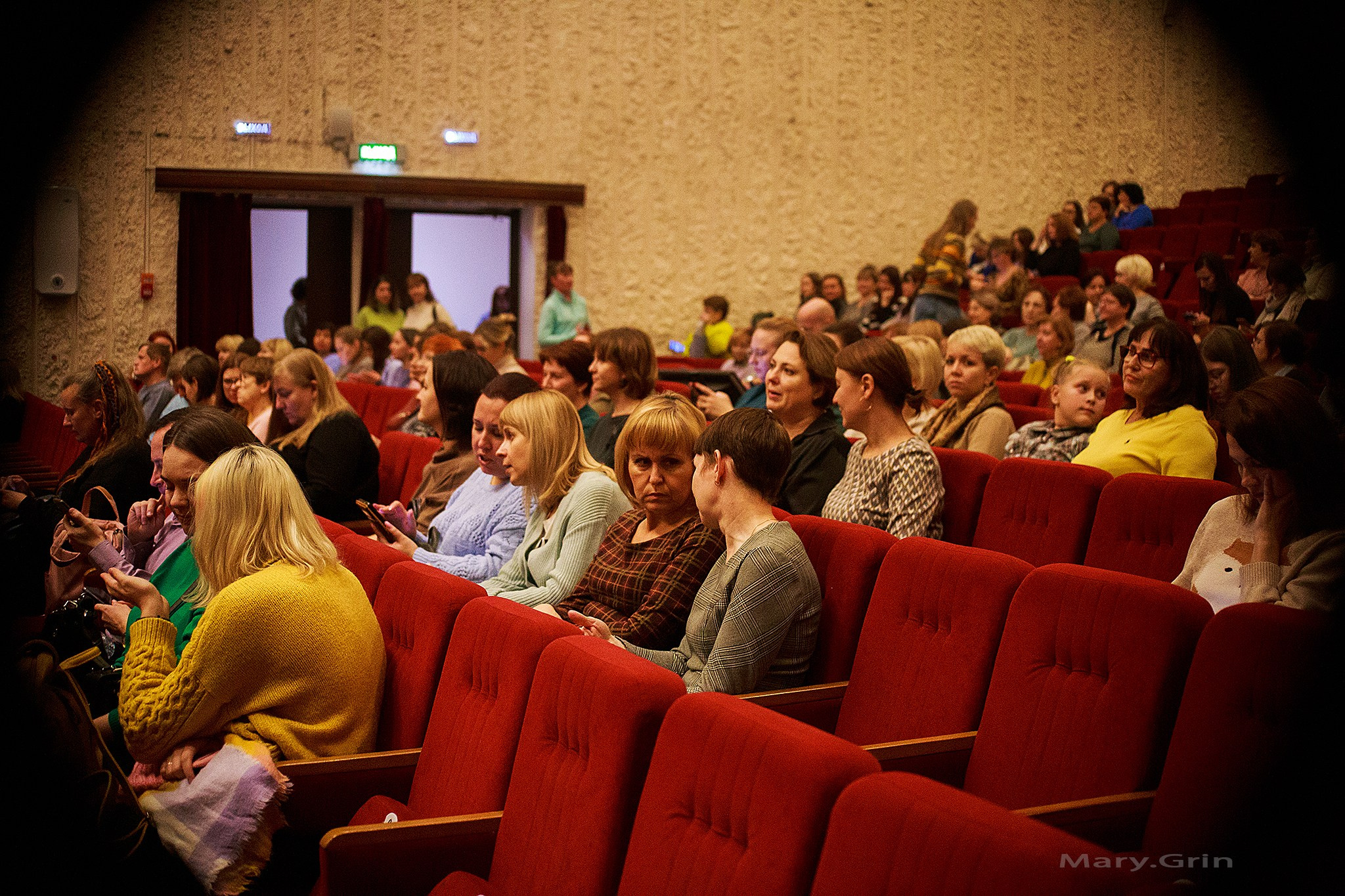 Ольга Савельева. Моноспектакль «Шпаргалка». Детский и семейный фотограф, фотограф мероприятий Нижний Новгород