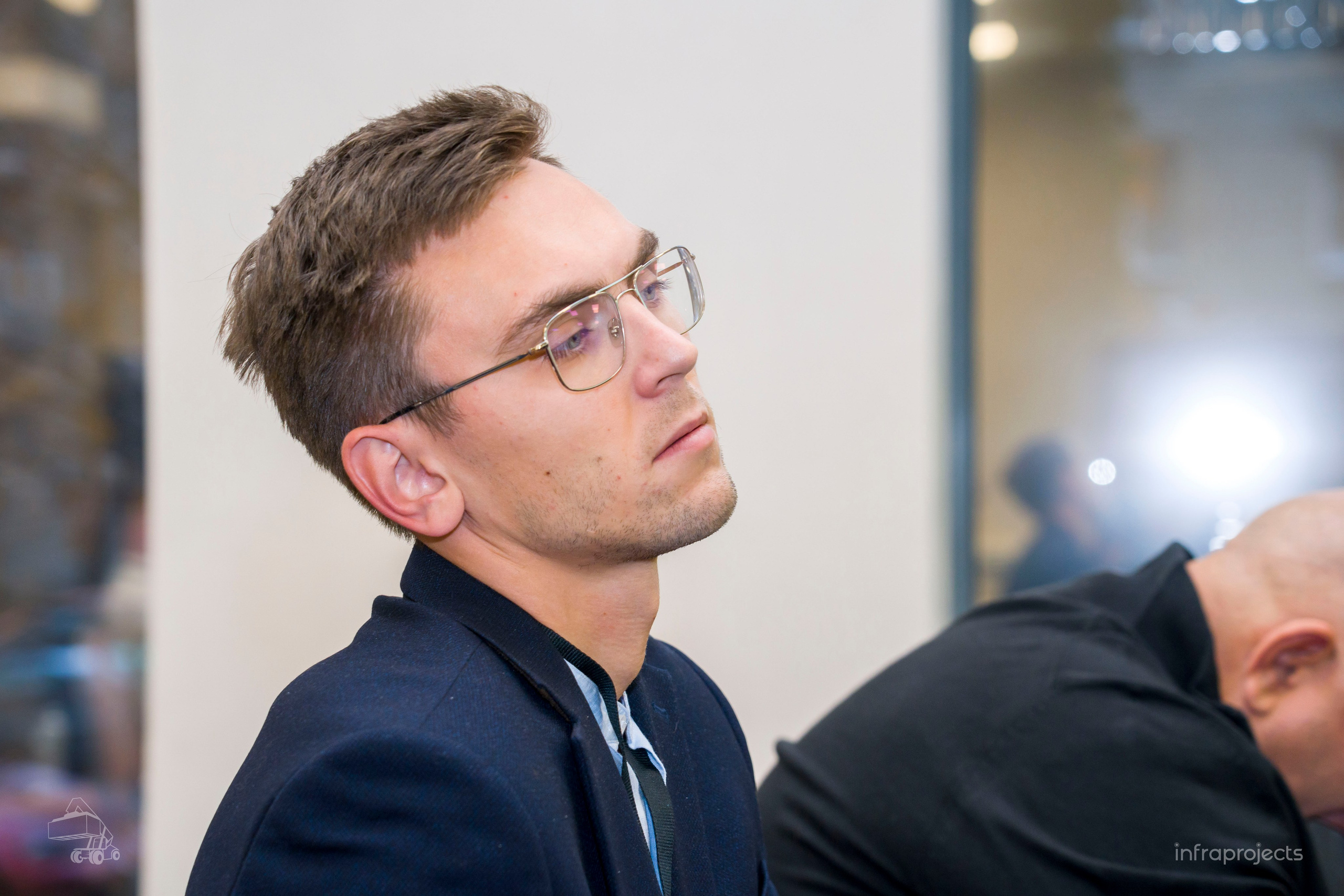 За контейнерами репортаж. Фотограф в Санкт-Петербурге. Репортажная и все съёмки для бизнеса