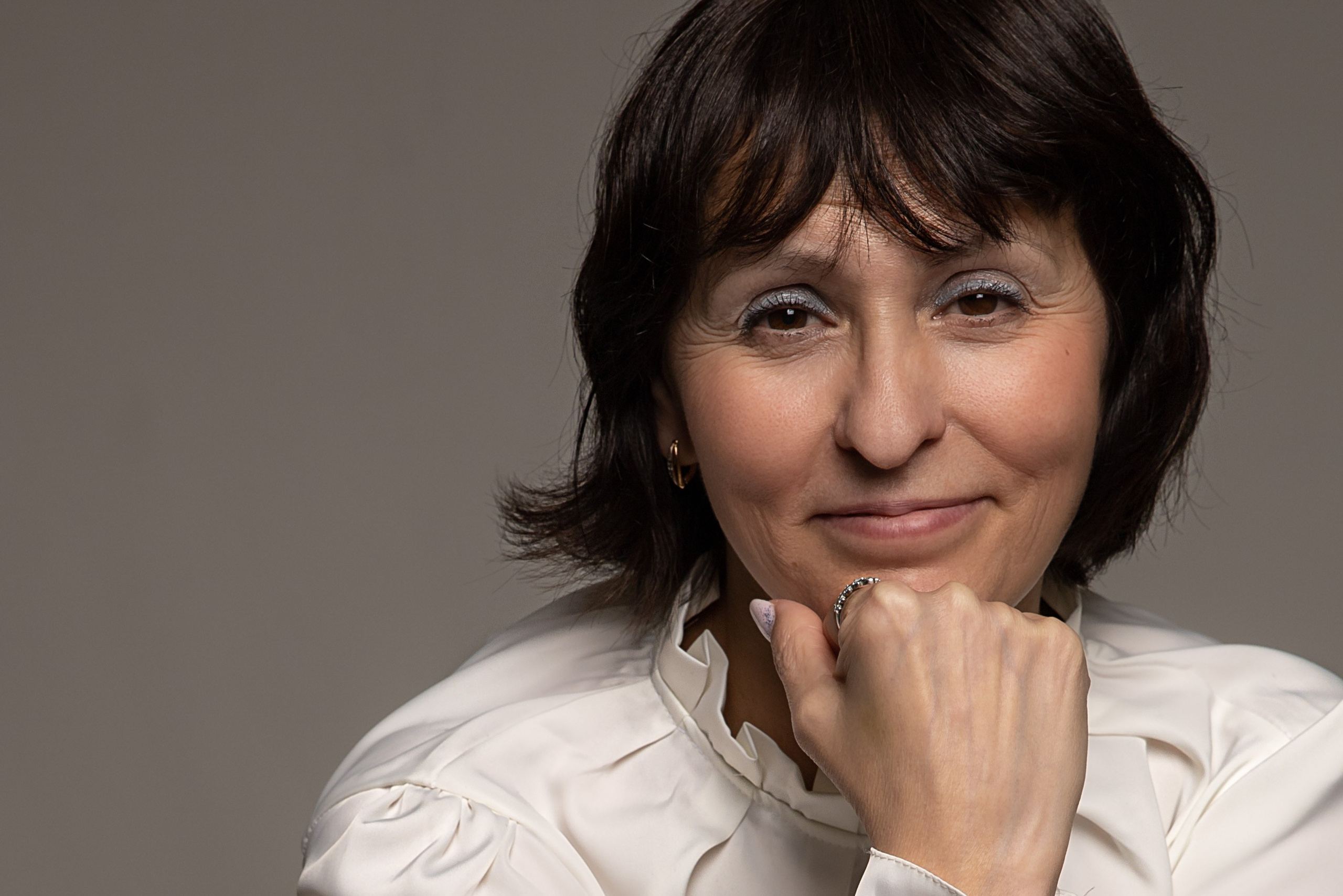 Сабина. ФОТОГРАФ РАДОСТИ Фотосессия в студии СПб. Портретный фотограф — Юрий Торлопов