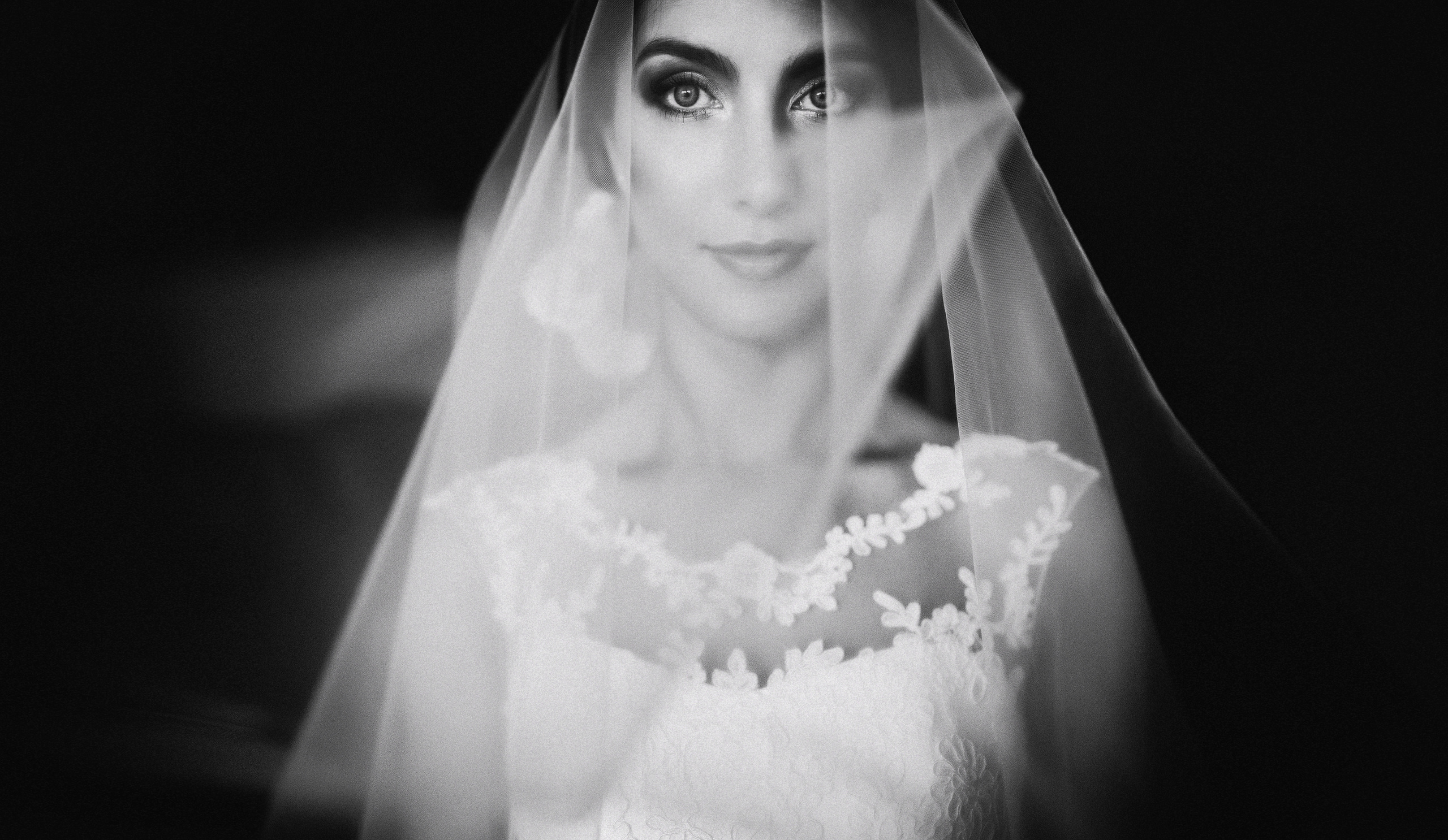 Профессиональный свадебный фотограф. Фотосъемка в любой точке мира. Фотограф Тривашкевич Александр