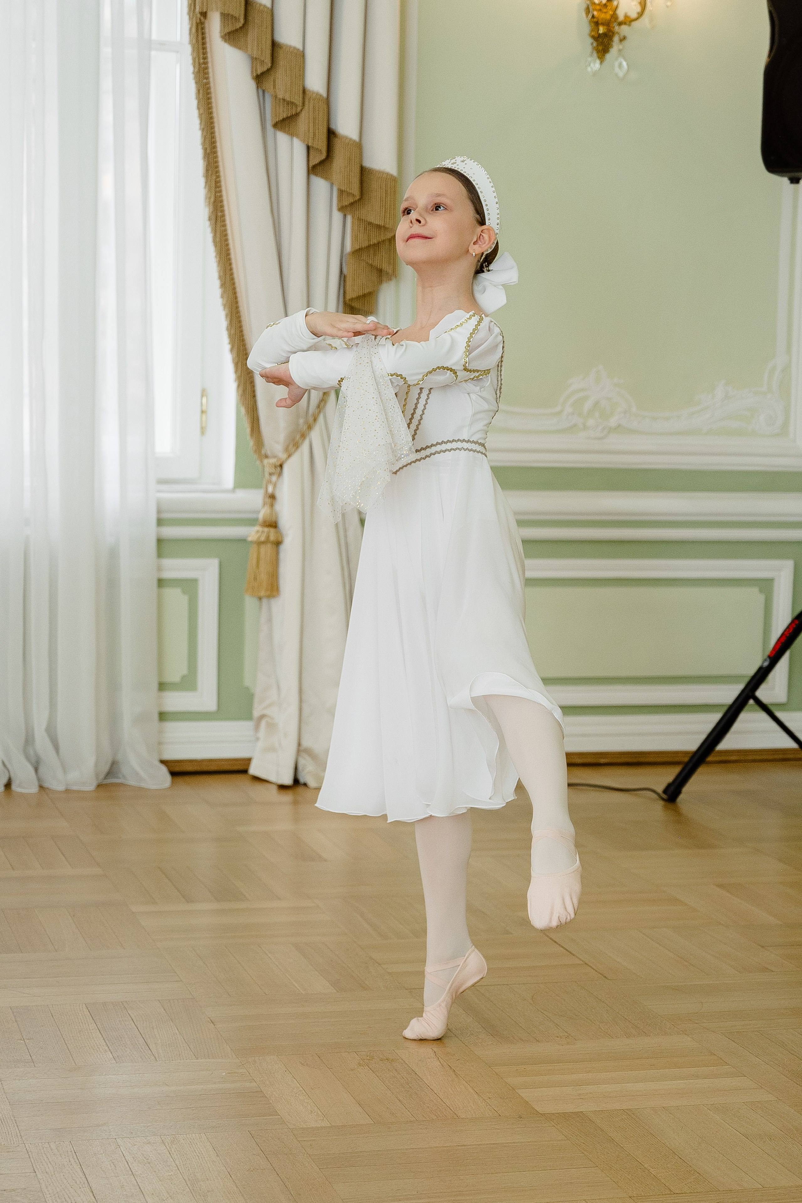 Весенний бал. Школа благородного воспитания. Alice_insomnia