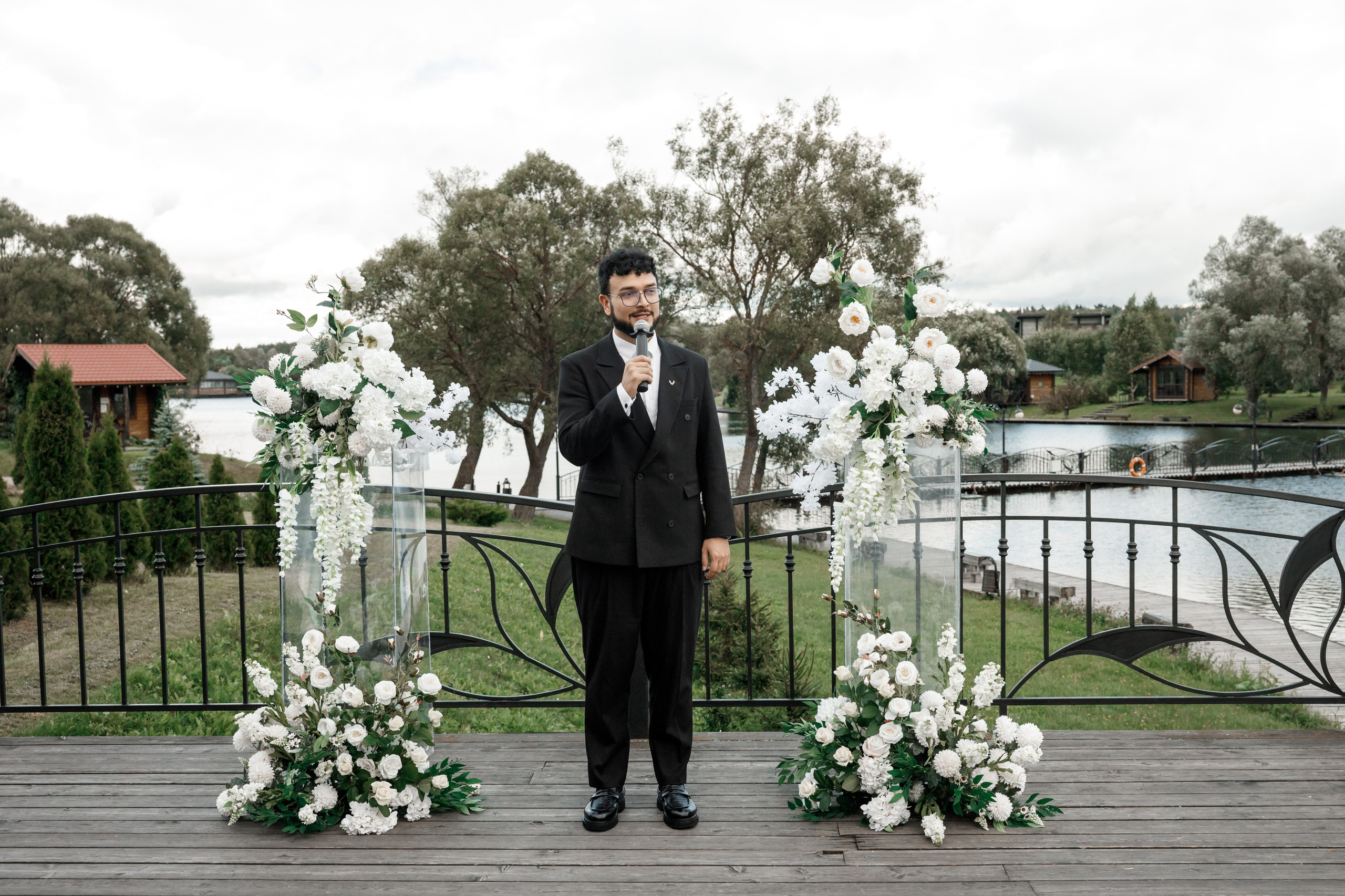 Регистрация в отеле Fish Point, ЗАГС Бутово, прогулка в Остафьево. Свадебный и репортажный фотограф (Москва, Королев и другие)