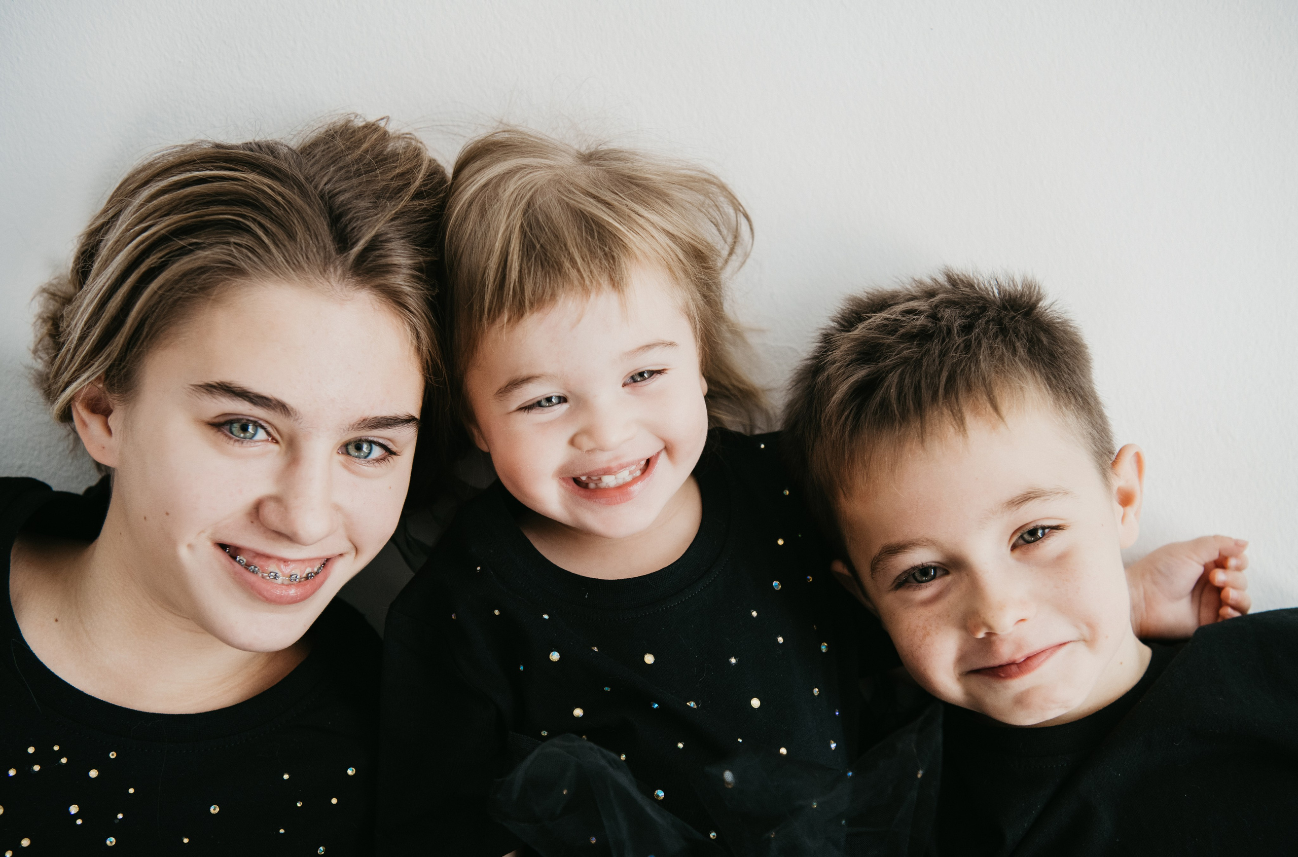 Есения с семьей. Фотограф на выписку из роддома в Москве и МО