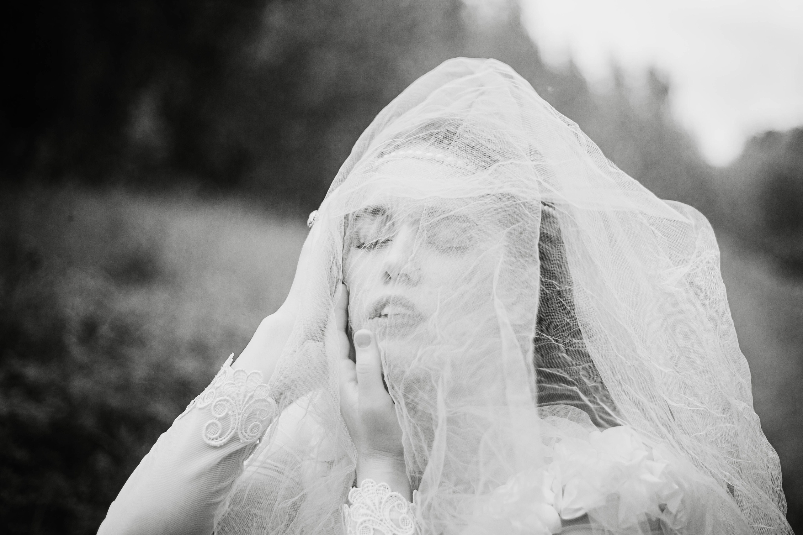 Сбежавшая невеста. Арт-фотограф Крис Л. в Тобольске: портрет, семейные, свадьбы