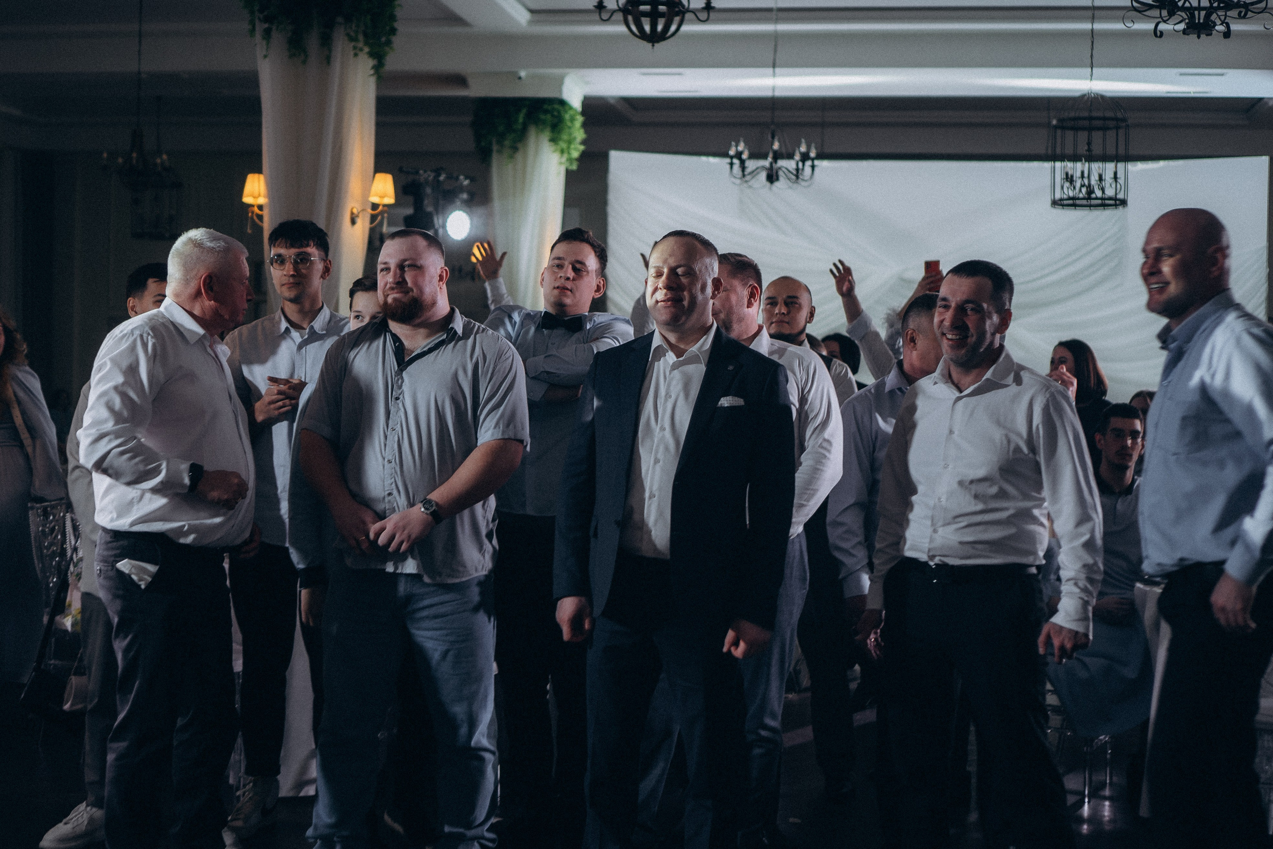 СЬЕМКА СВАДЕБНОГО БАНКЕТА (СНЯТО В СИБИРЕ В НИЖНЕВАРТОВСКЕ). Профессиональный фотограф, Санкт-Петербург — Виктория Богомолова