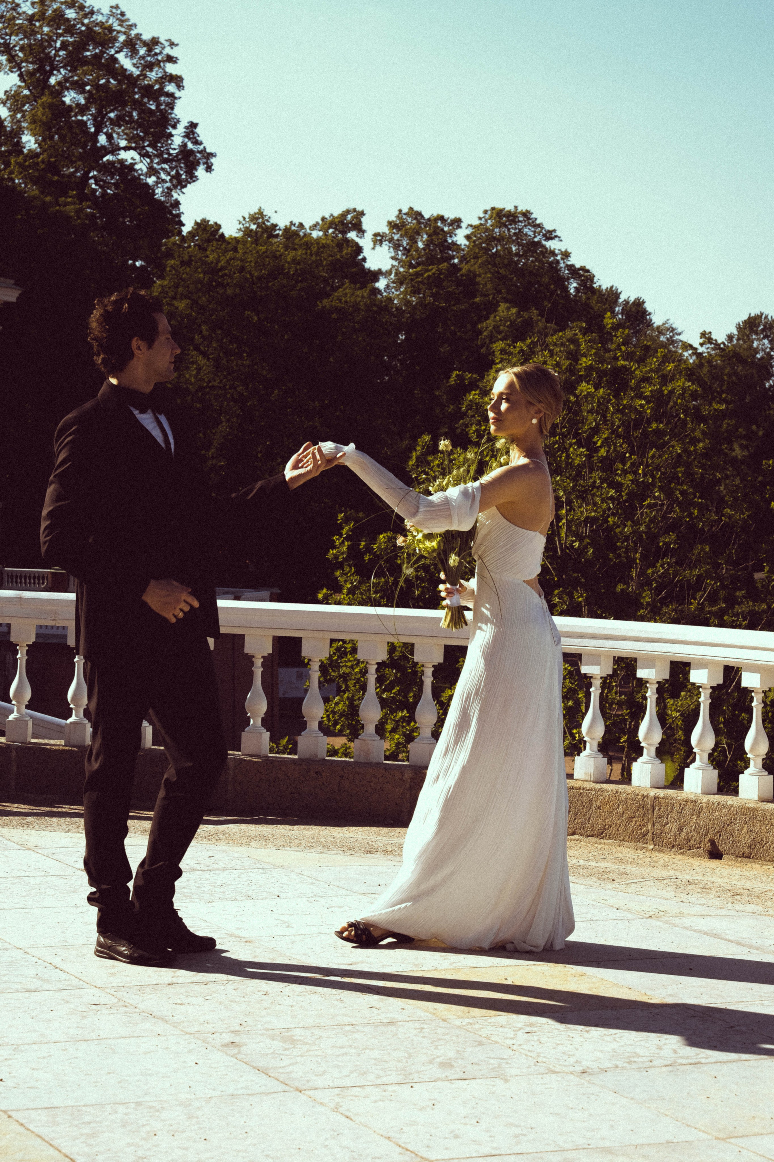 СВАДЕБНАЯ СЬЕМКА В ПАРКЕ ОРАНИЕНБАУМ. Профессиональный фотограф, Санкт-Петербург — Виктория Богомолова