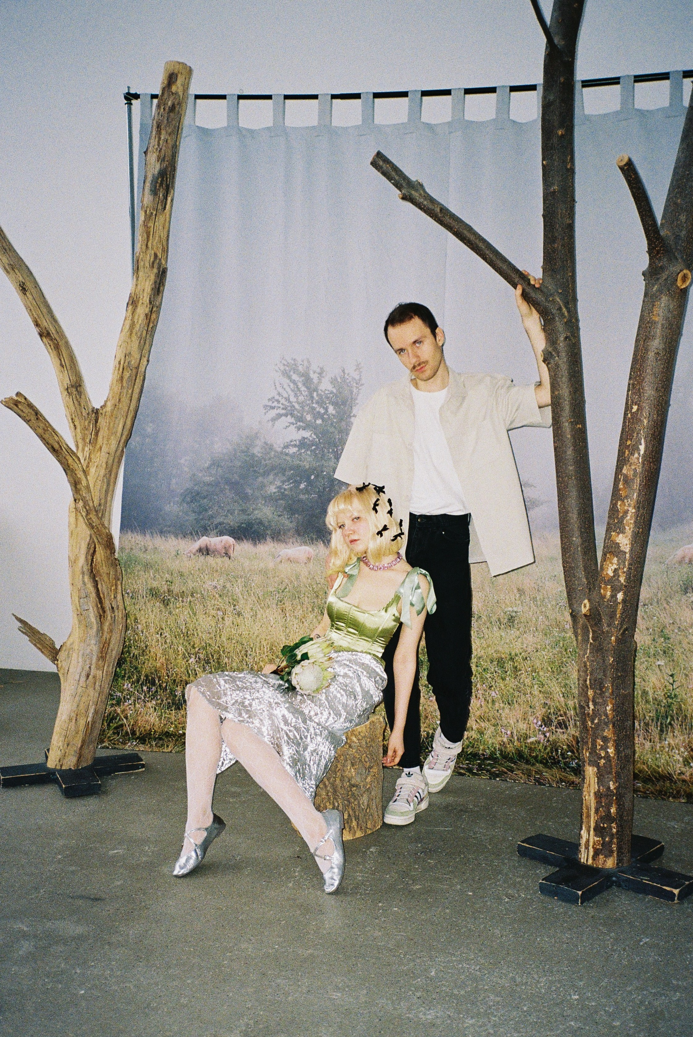 Настя и Саша