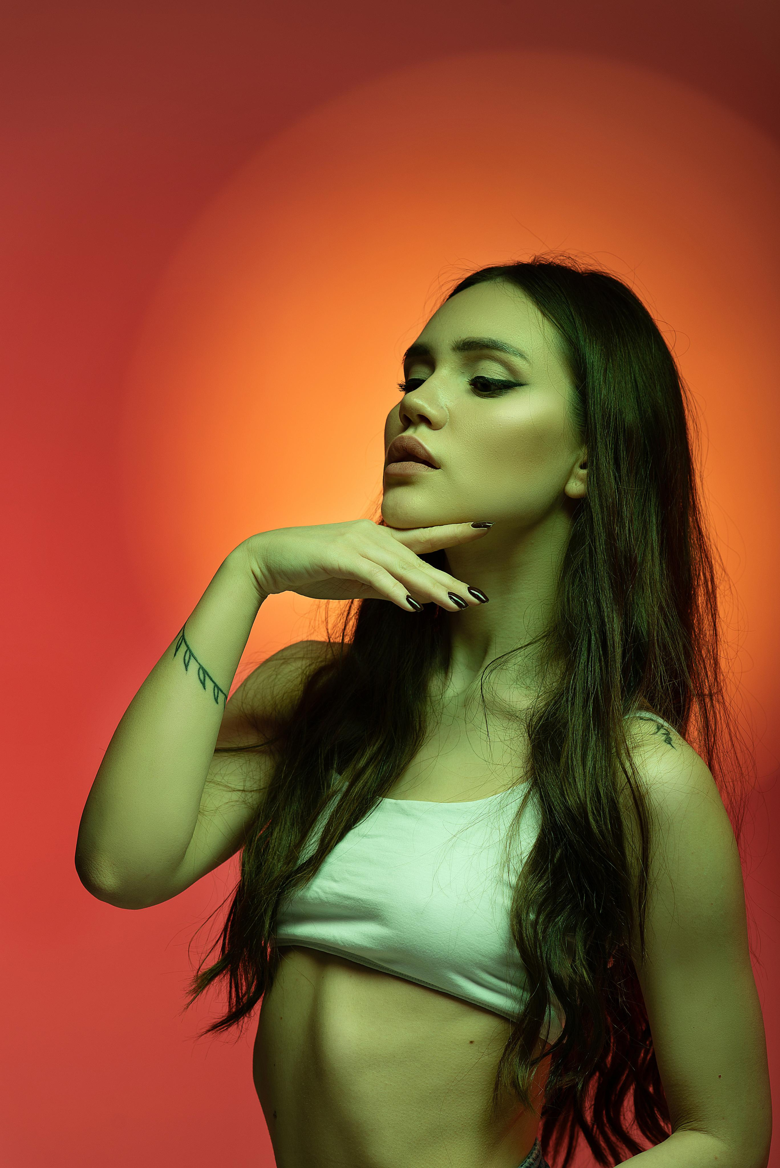 Фотосессия с цветным светом для Даши. Фотограф в Самаре | Катерина Гущина