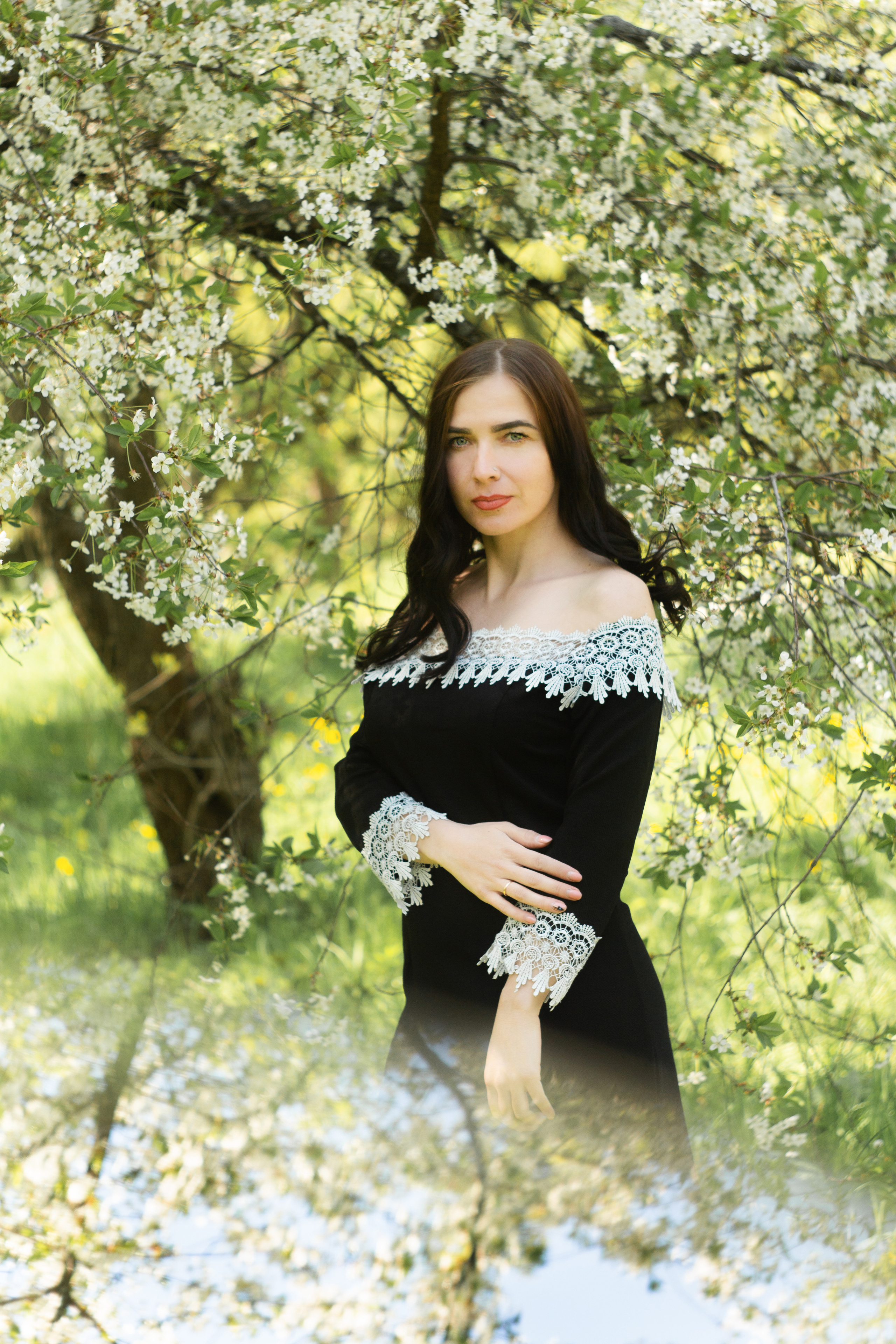 Алена в цвете вишни. Свадебный и семейный фотограф в Рязани Анастасия