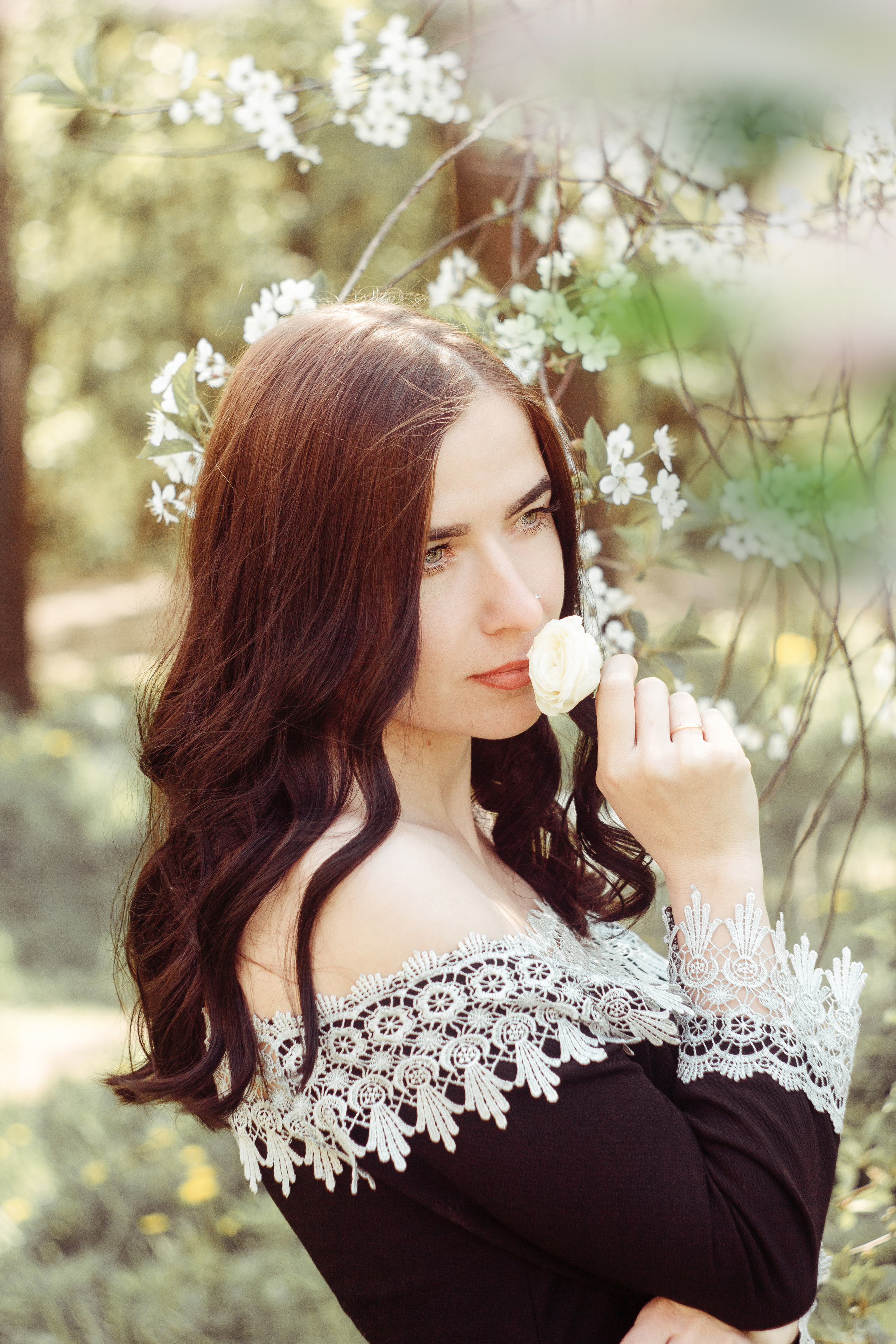 Алена в цвете вишни. Свадебный и семейный фотограф в Рязани Анастасия