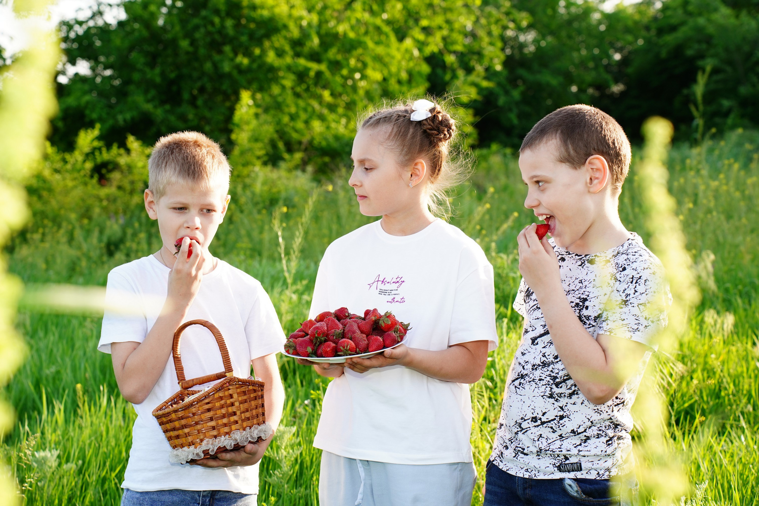 Фотосессия с классом 75 шк 2023. MEMENTO.Выпускные альбомы, школьные, юбилейные и другие книги. Ростов-на-Дону
