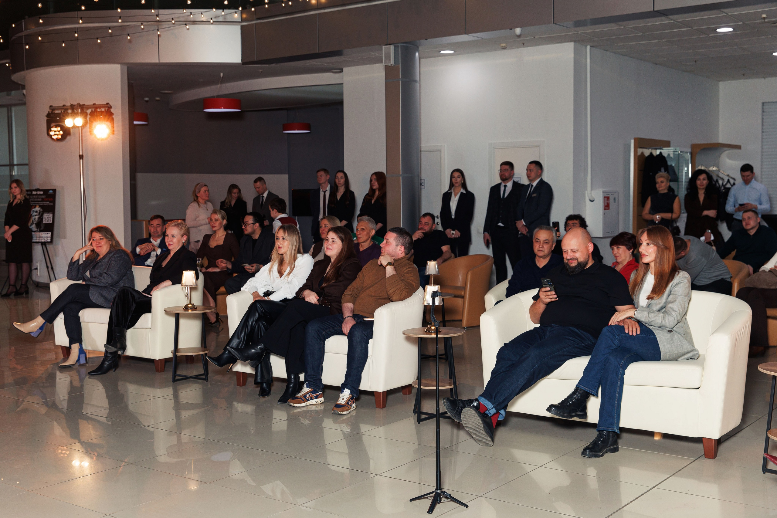 Презентация новой Toyota RAV4. Репортажный и свадебный фотограф в Уфе Павел Кожевников