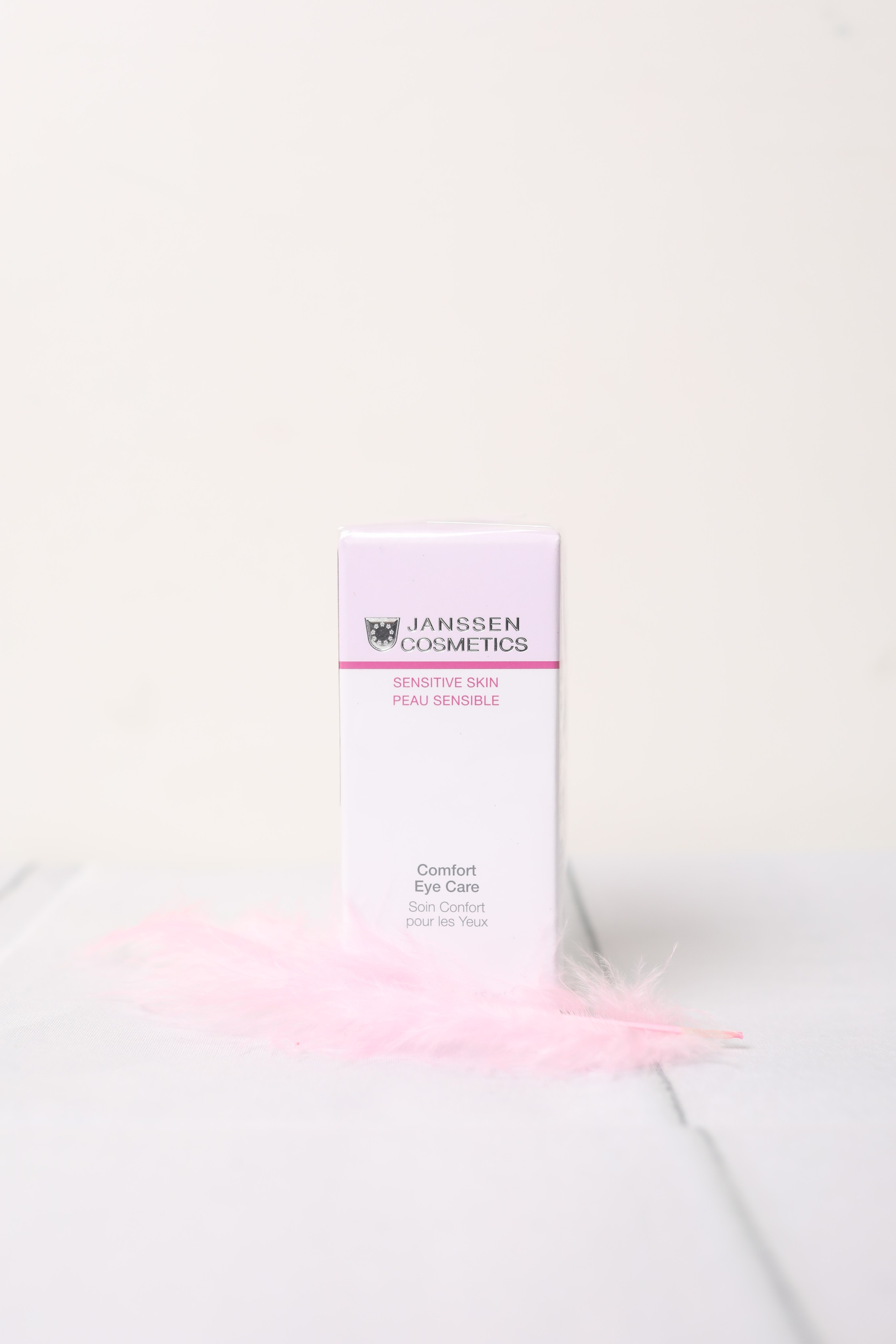 Косметика для салона красоты. Ирина Тихонова — фотограф для детей и коллективов в Москве