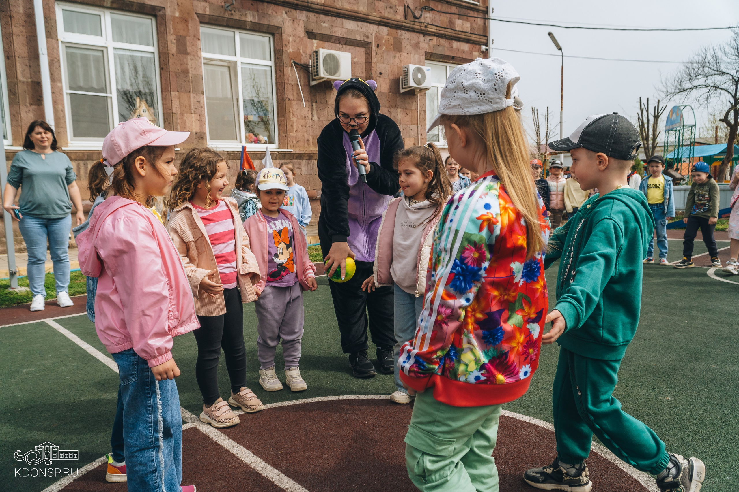 «В гостях у Лукоморья». Новотитаровский Дом культуры