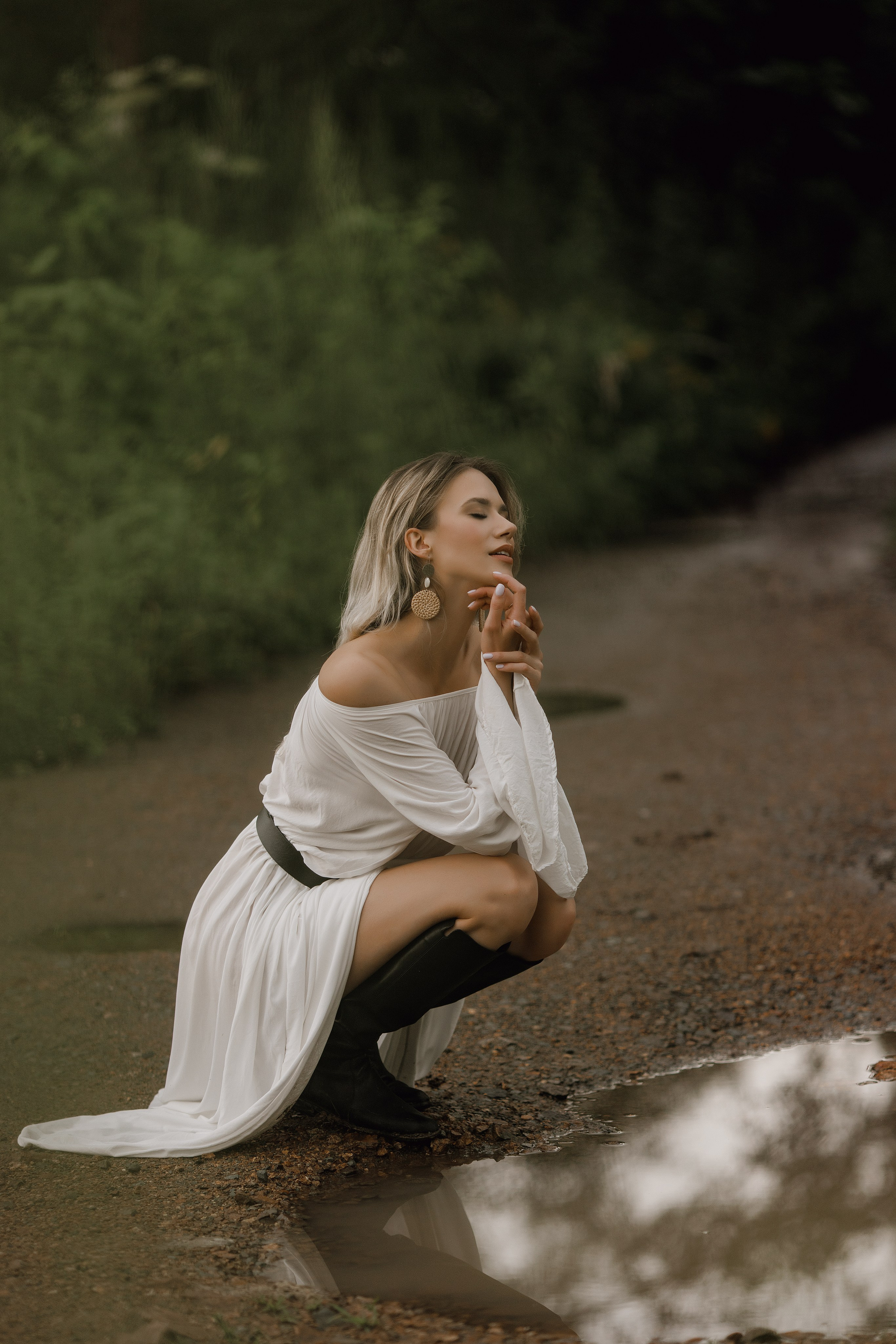 Вечерняя прогулка в поле. Свадебный фотограф Санкт-Петербург  Москва