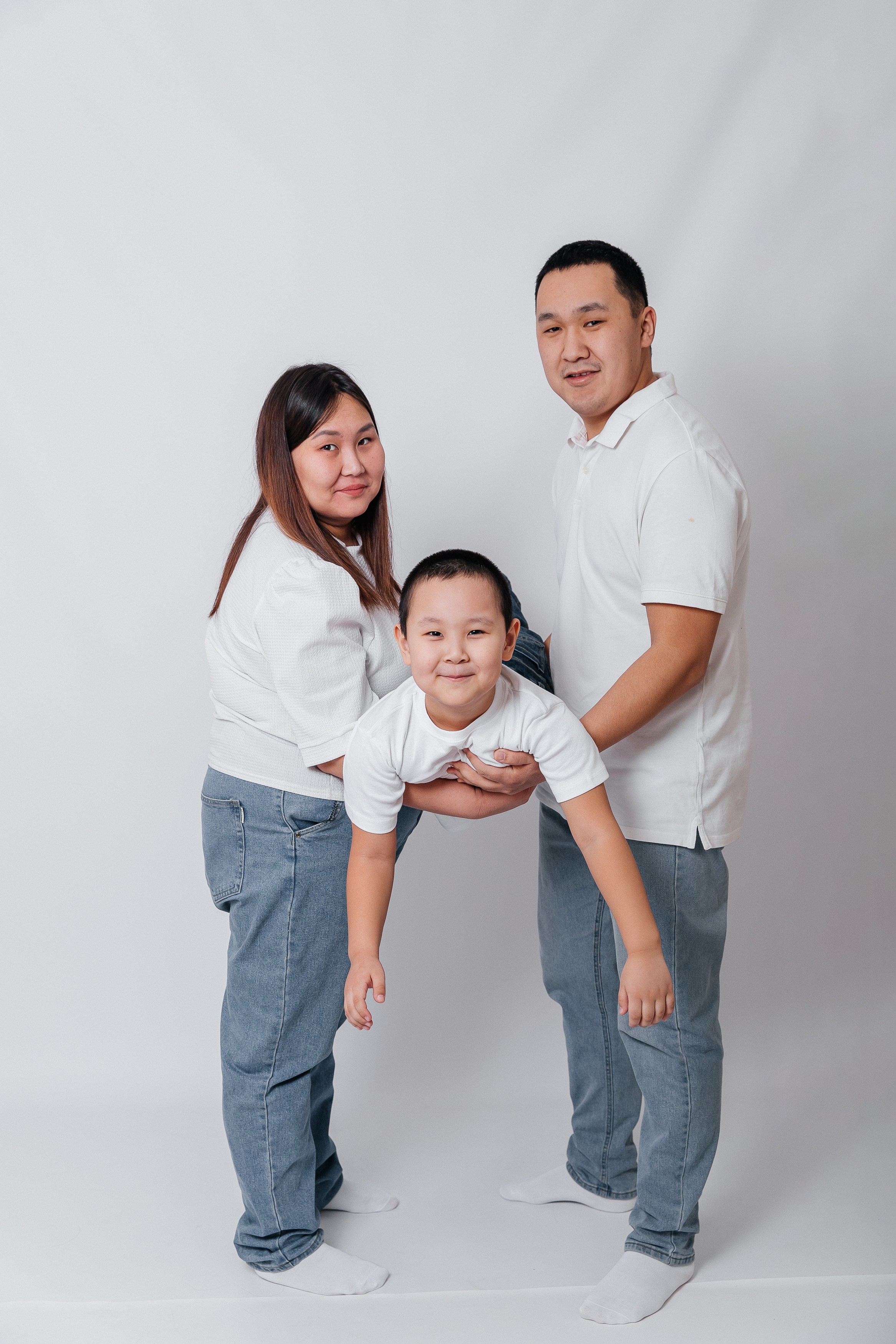 Винокуровы. Воронистая Анастасия. Фотограф Якутия, Томпонский район