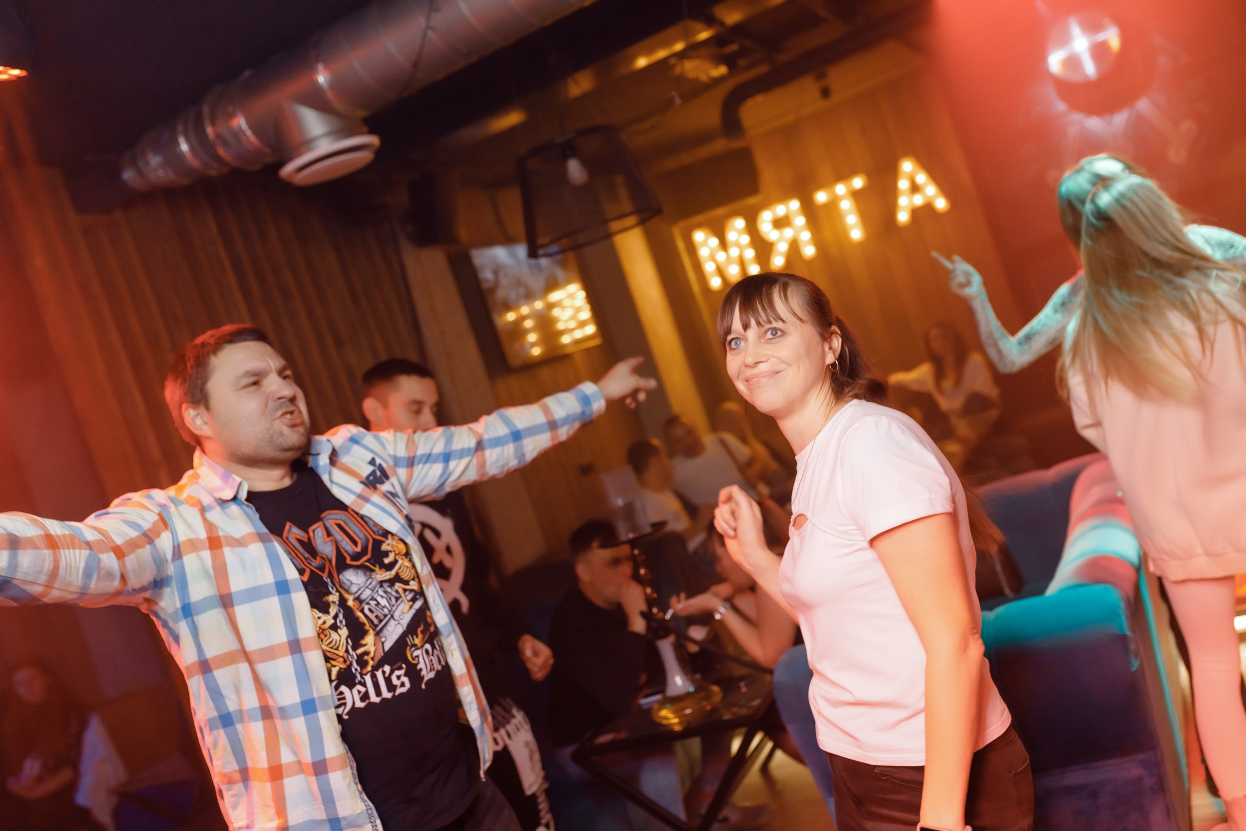 25/11/23 Караоке в Мята Спортивная. Мята Спортивная — Кальянная, караоке, бар в Минске