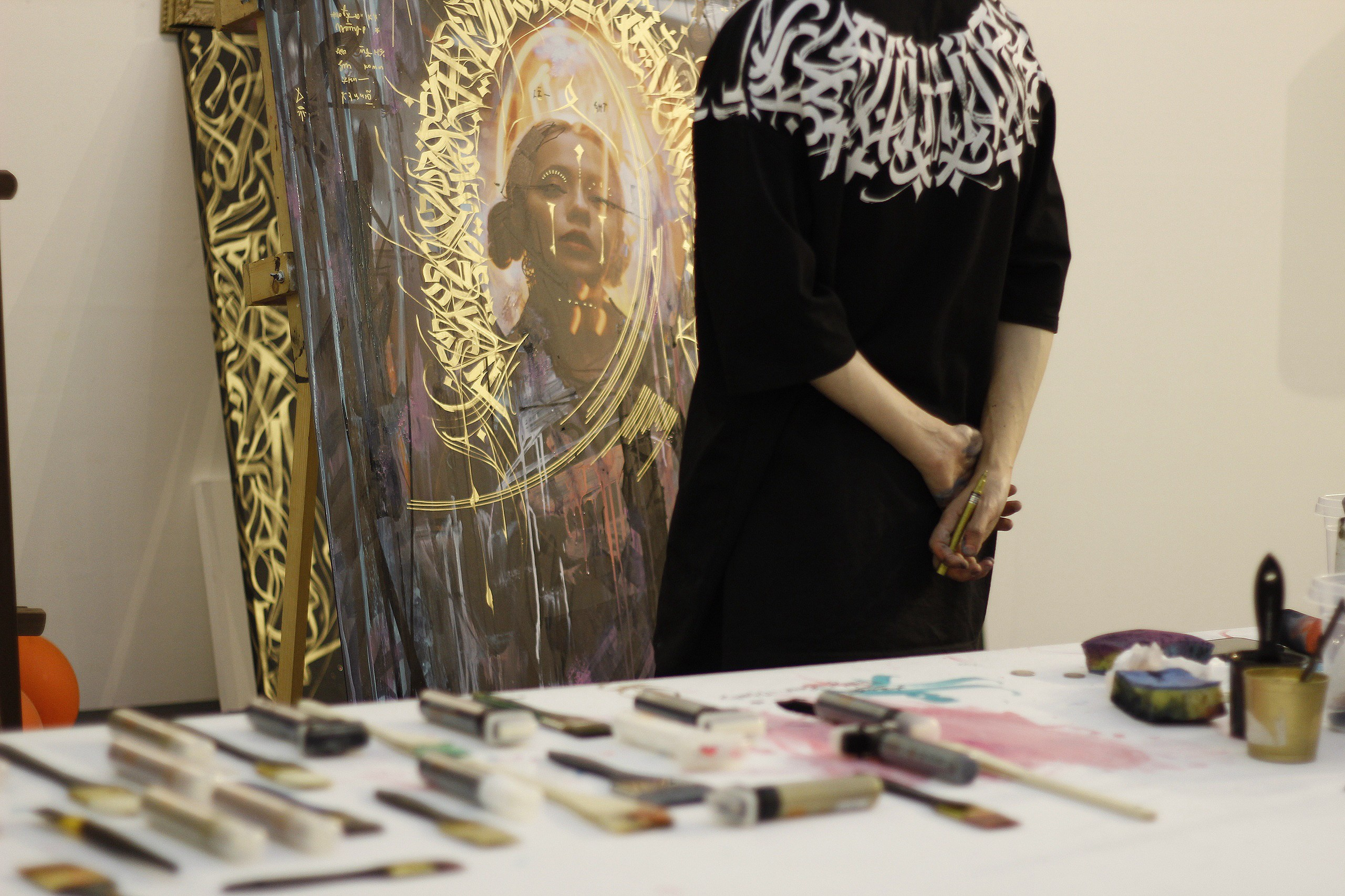 Покрас Лампас. Hmliber — фотограф и контент-креатор из Петербурга