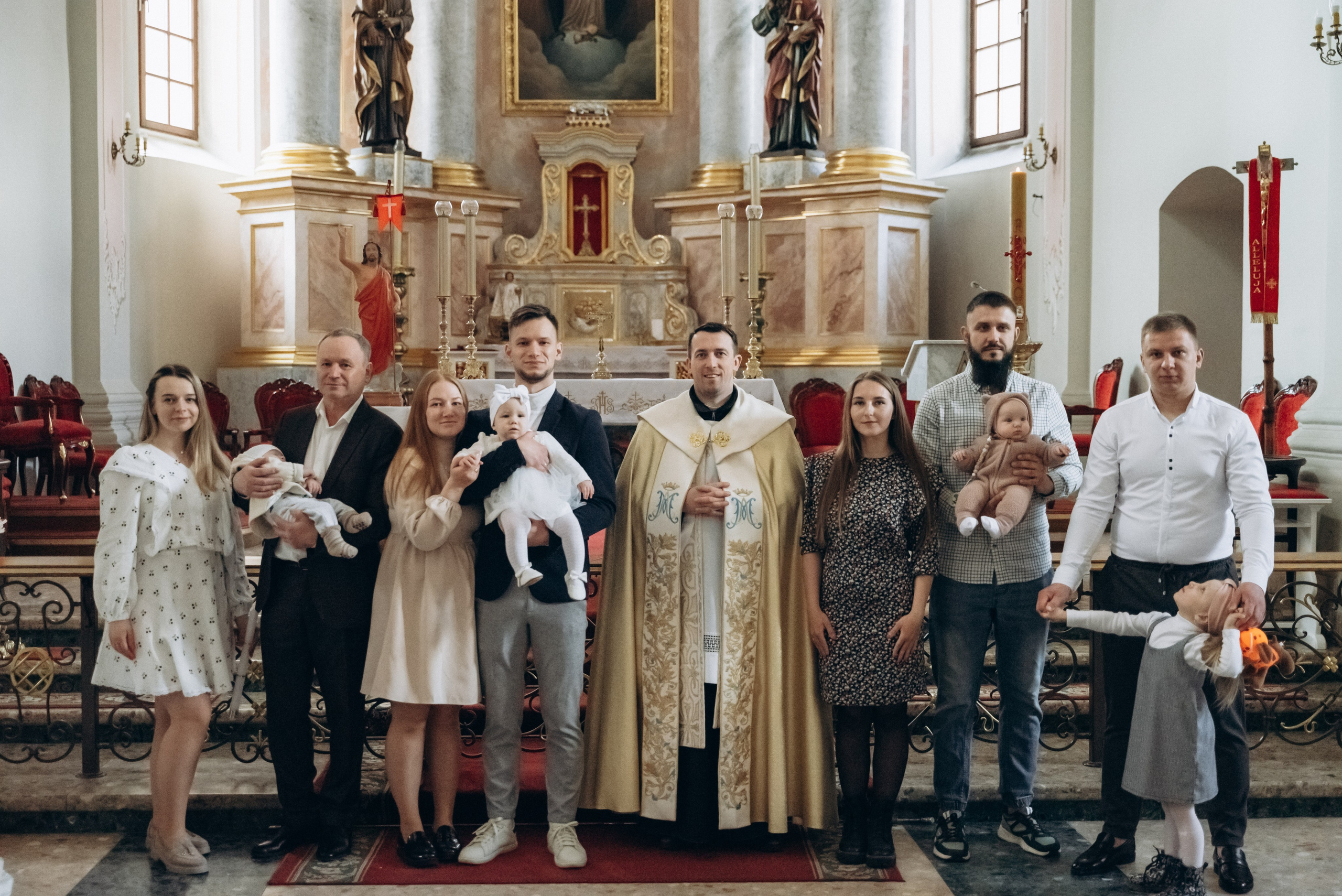 Крещение Ульяны (Белый костёл). Семейный фотограф в Минске Дарья Дреко