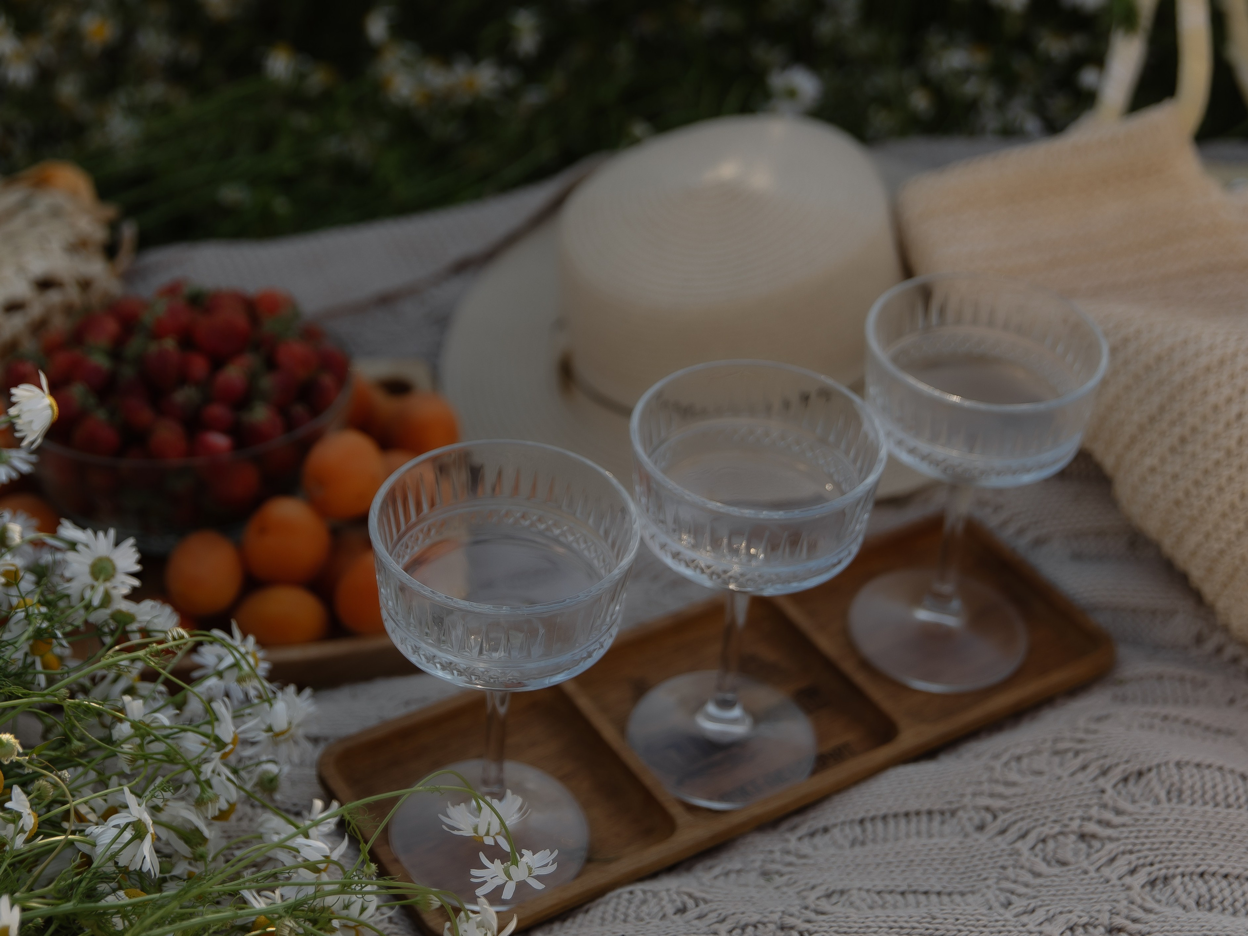 Фотосессия в ромашках Челябинск. СВАДЕБНЫЙ ФОТОГРАФ ЧЕЛЯБИНСК