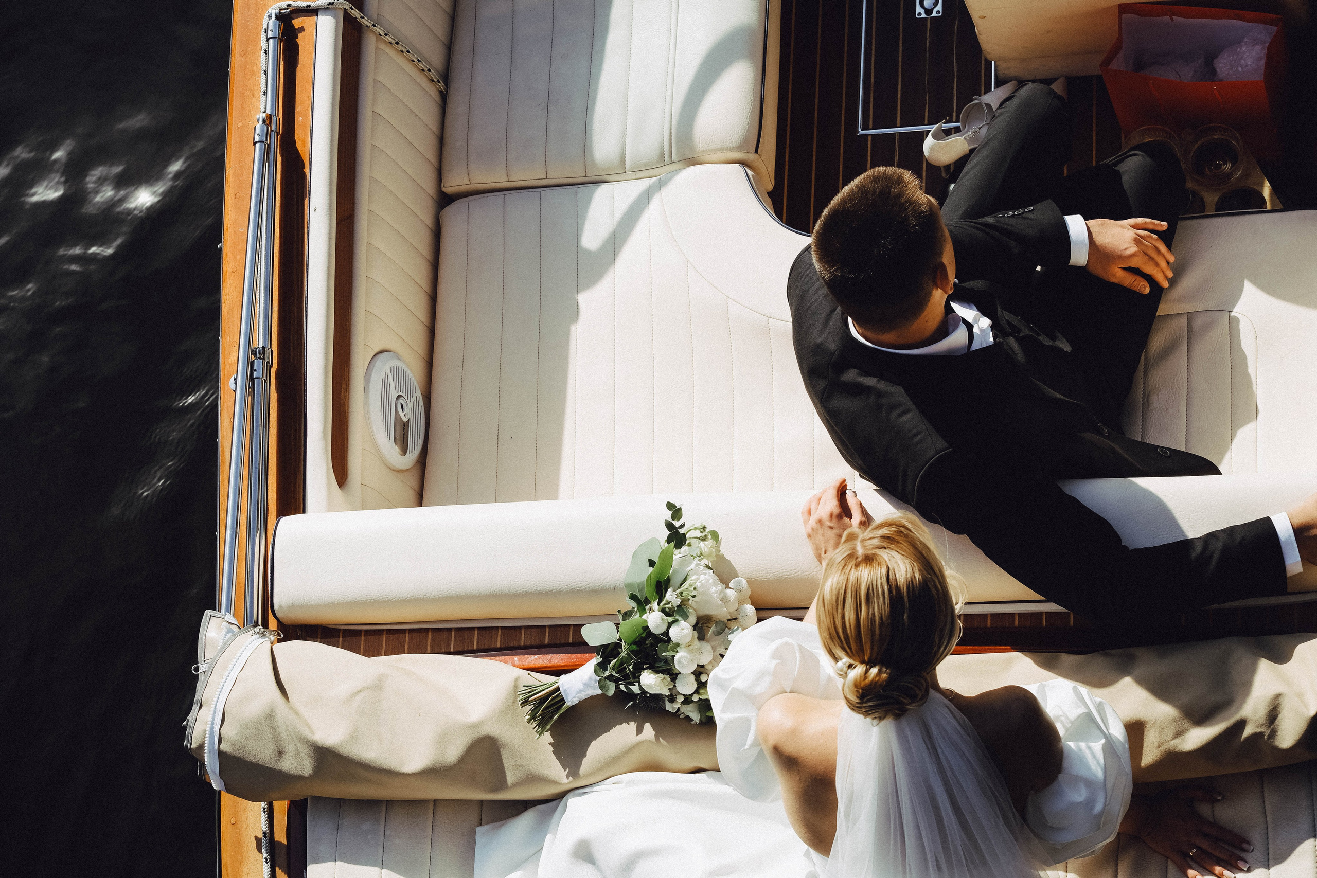 СВАДЕБГНАЯ ПРОГУЛКА ПО КАНАЛ САНКТ-ПЕТЕРБУРГА НА КАТЕРЕ. Профессиональный фотограф, Санкт-Петербург — Виктория Богомолова