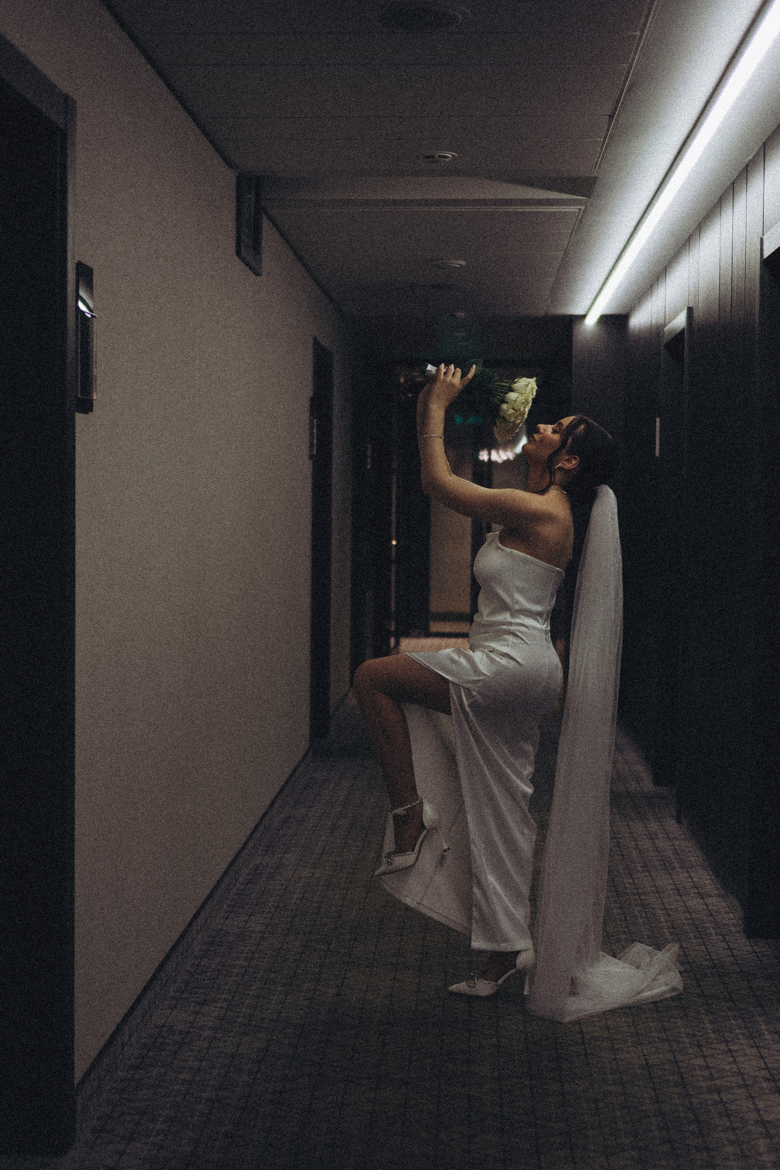 СВАДЕБНАЯ СЬЕМКА СБОРОВ ЖЕНИХА И НЕВЕСТЫ В ОТЕЛЕ И ТАКЖЕ ФОТОСЕССИИЯ В ОТЕЛЕЕ МЕГАПОЛИС БРЯНСК. Профессиональный фотограф, Санкт-Петербург — Виктория Богомолова