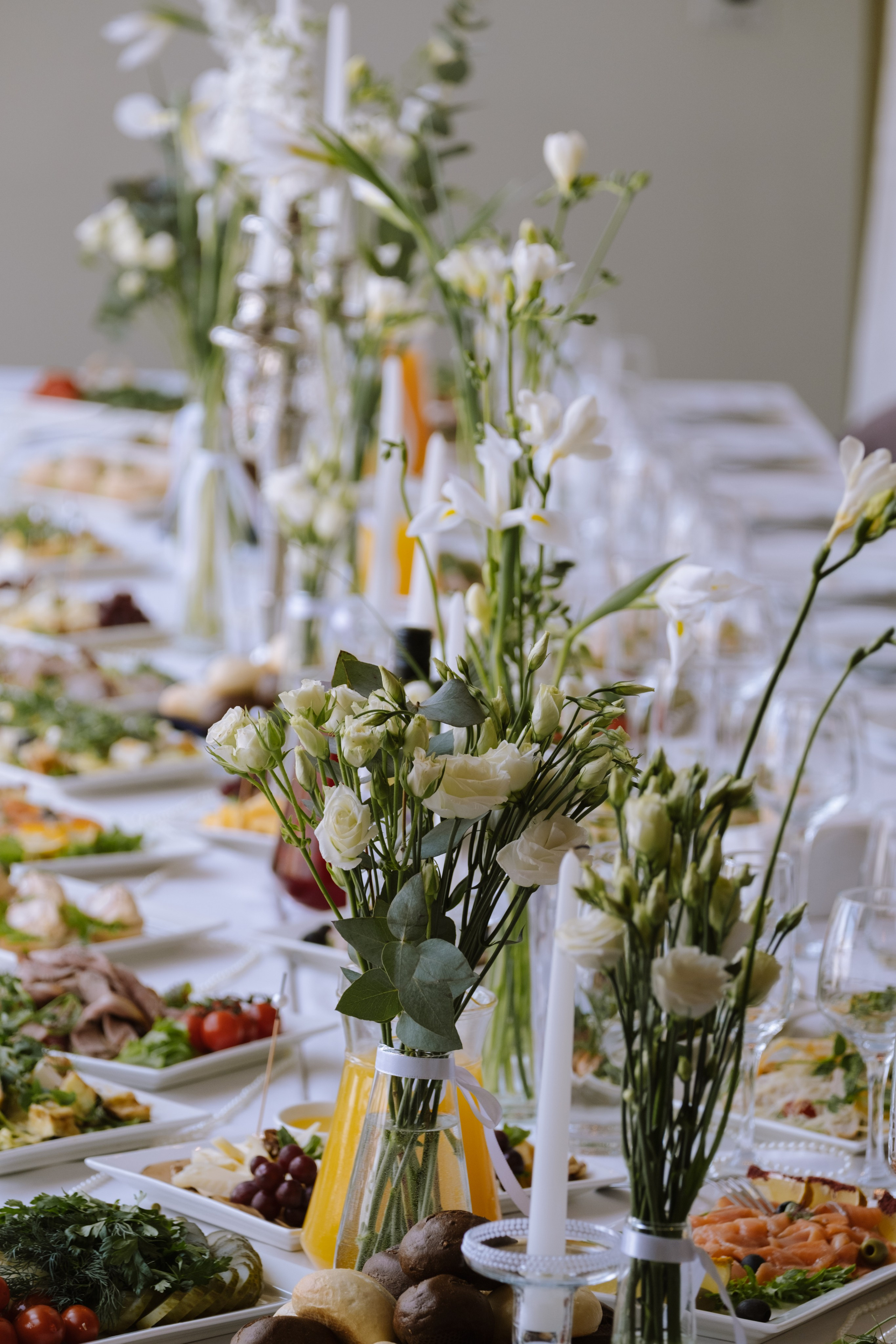 СВАДЕБНЫЙ БАНКЕТ НА ВЛАДИМИРСКОЙ В САНКТ-ПЕТЕРБУРГЕ (КАМЕРНАЯ СВАДЬБА). Профессиональный фотограф, Санкт-Петербург — Виктория Богомолова