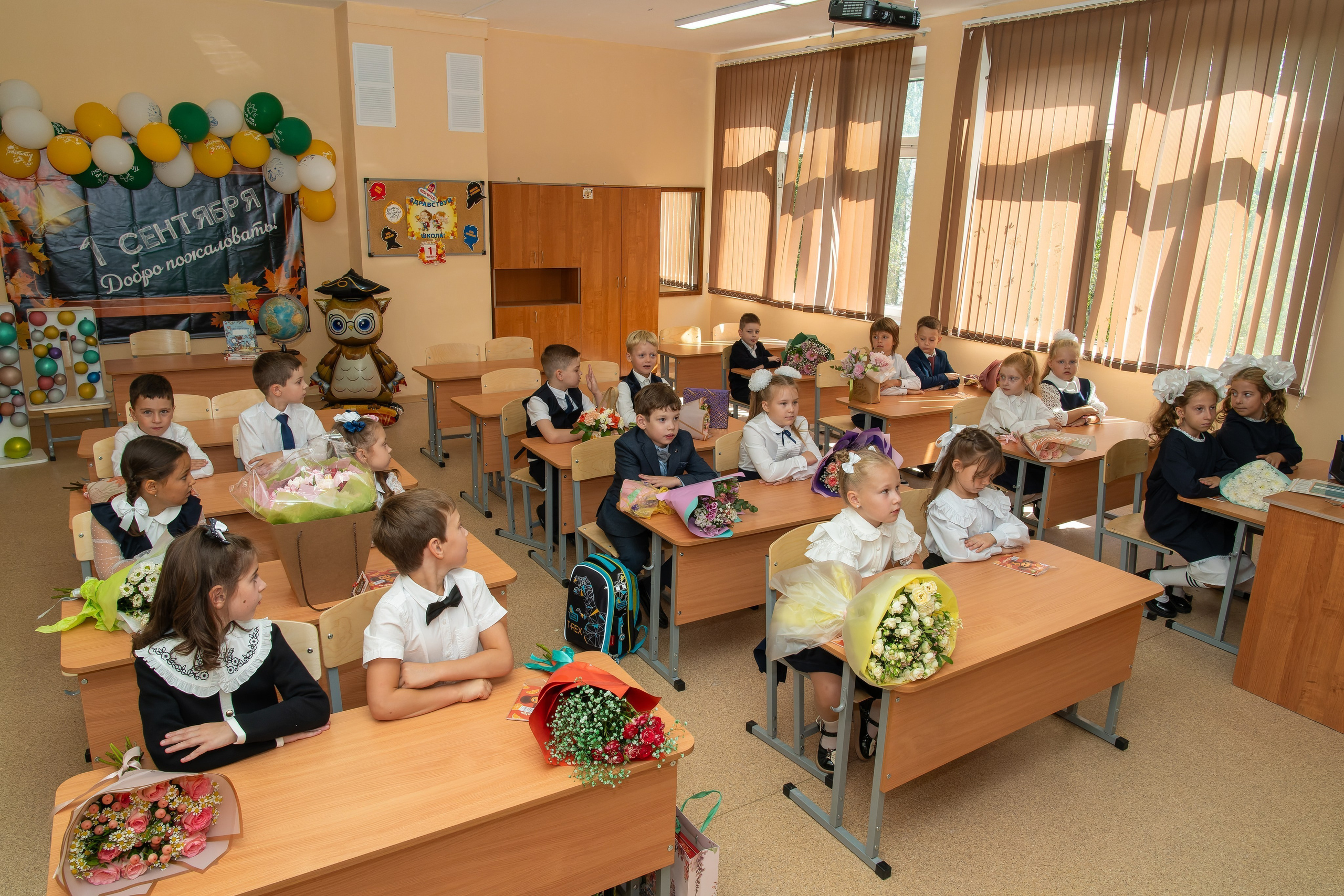 Фотосъёмка 1 сентября, последний звонок, выпускной. «Студия DRONAVT`s» — видеосъёмка и фотография г. Москва