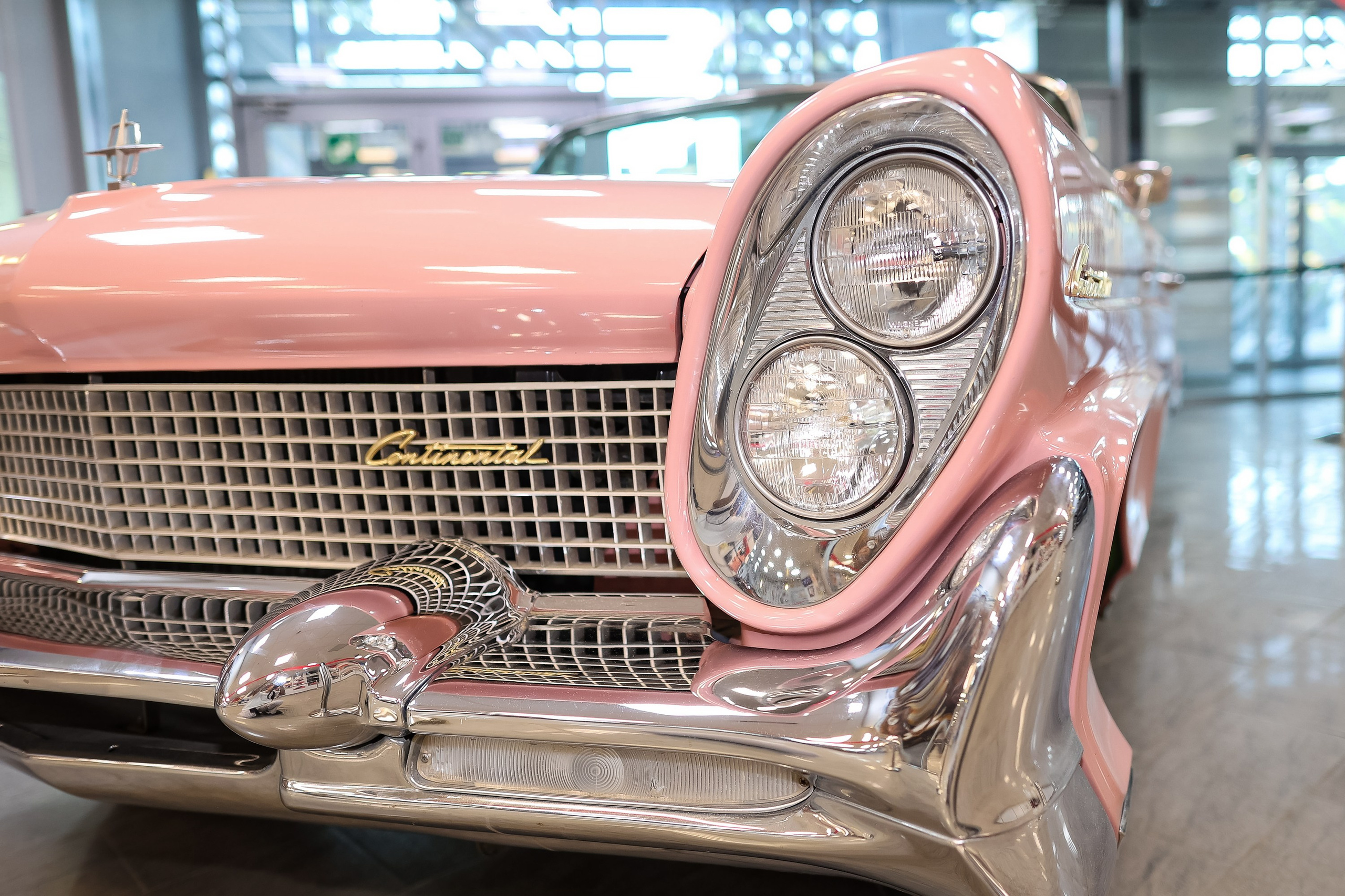 Italian Weekend Pioneer. Репортажный и fashion фотограф в Москве Сергей Бардин