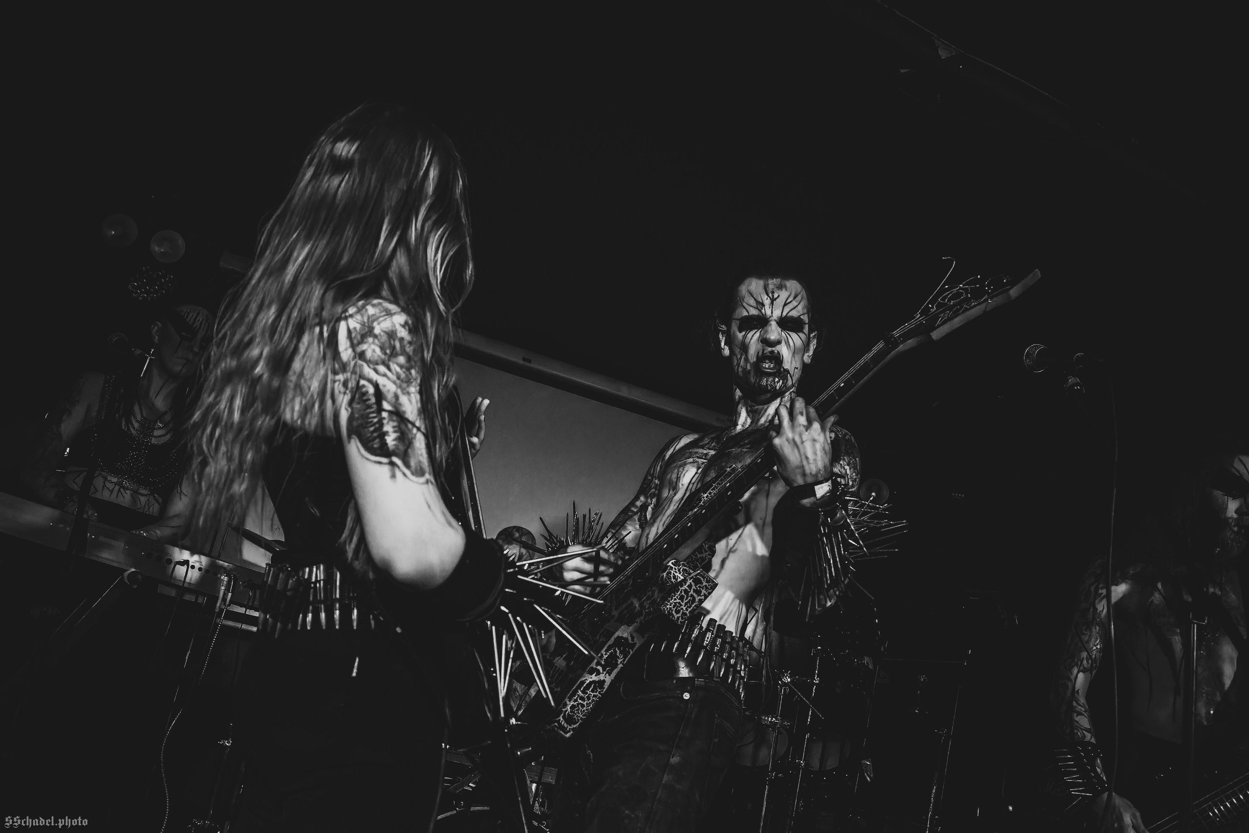 Frostlagte Måne 11.04.25. We will make everything metal!