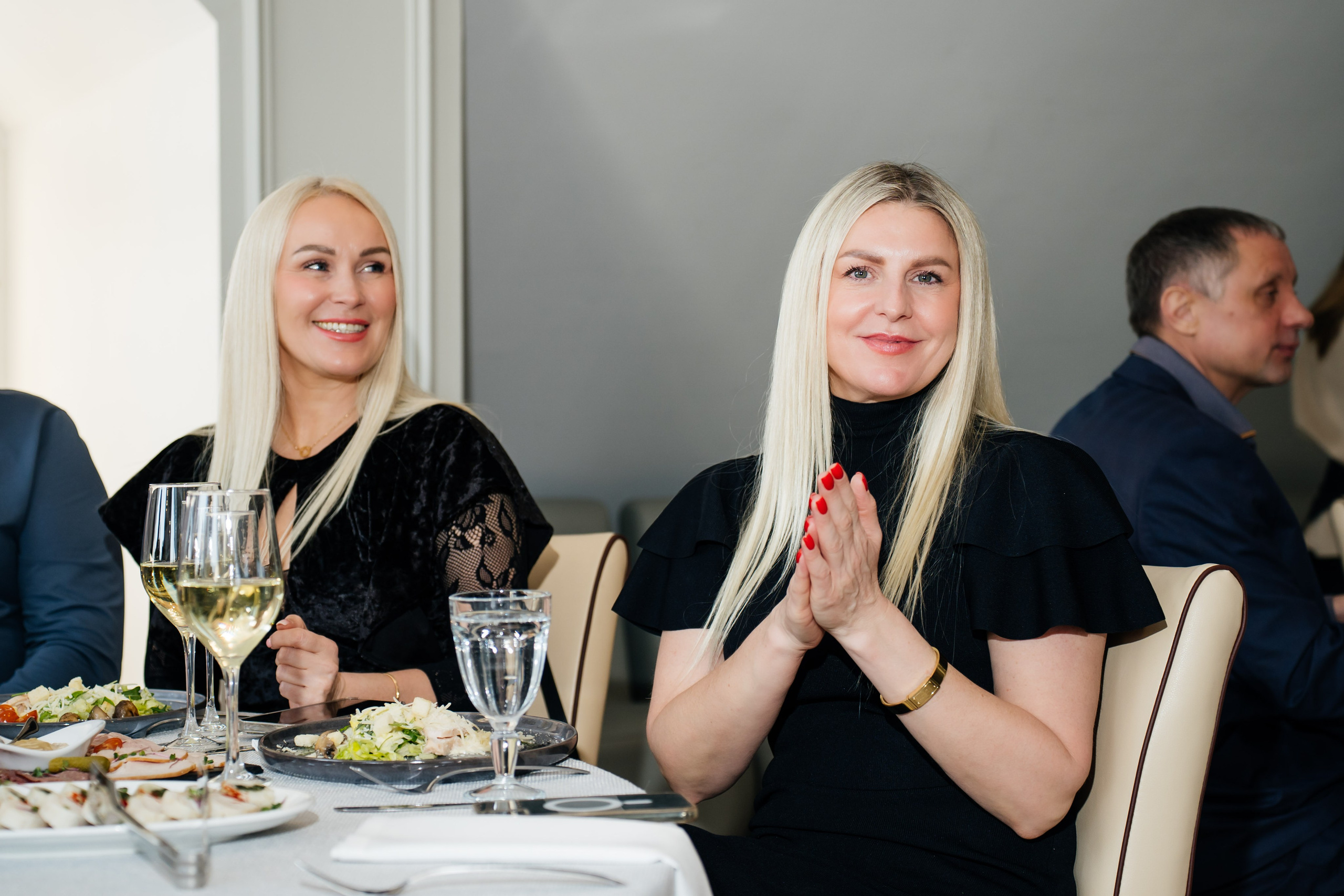 День рождения Сергея. Видеограф и Фотограф в Челябинске Ксения и Владимир Рюмины