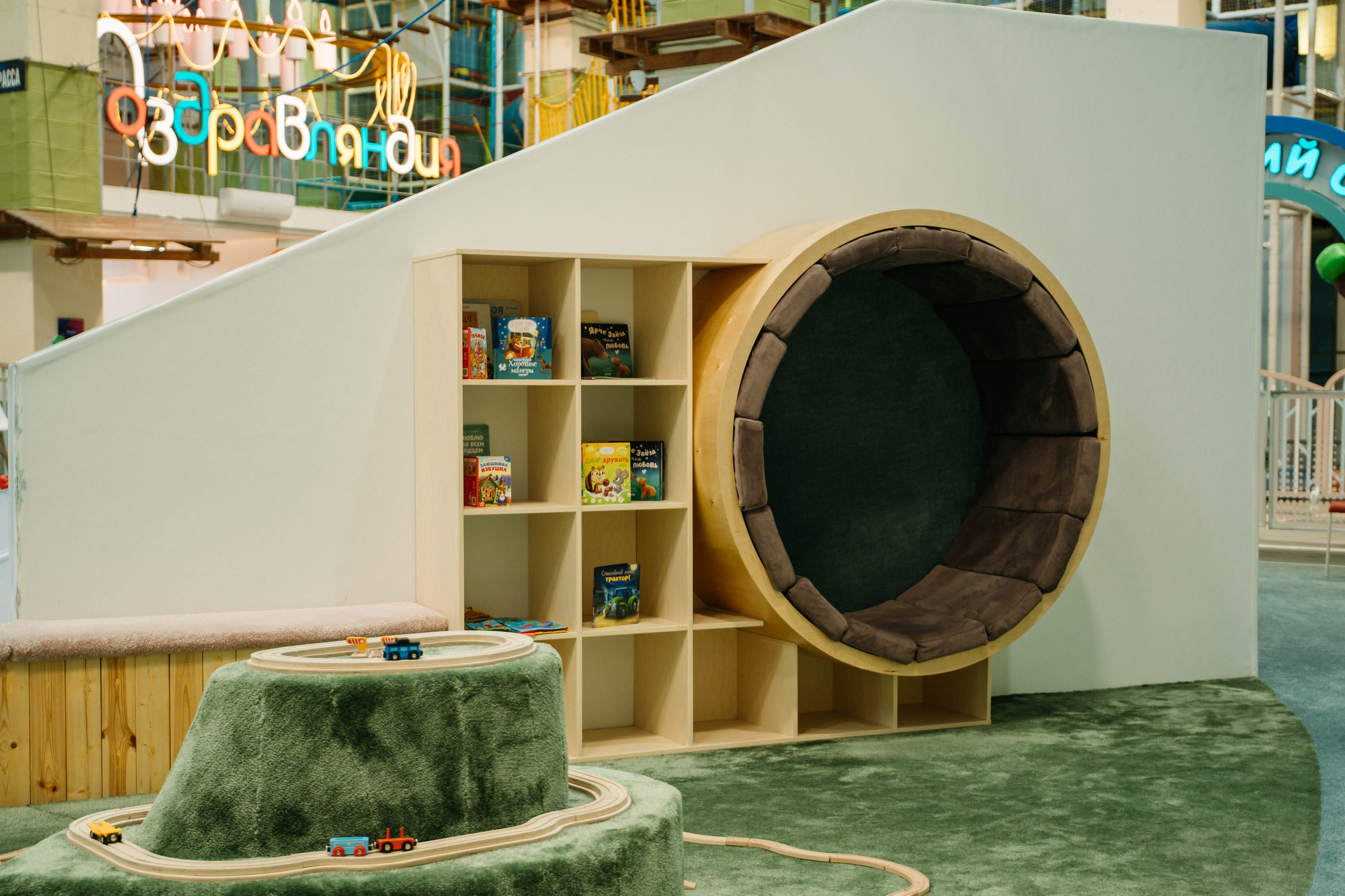 Интерьерная съемка для Мегалэд. Видеограф и Фотограф в Челябинске Ксения и Владимир Рюмины