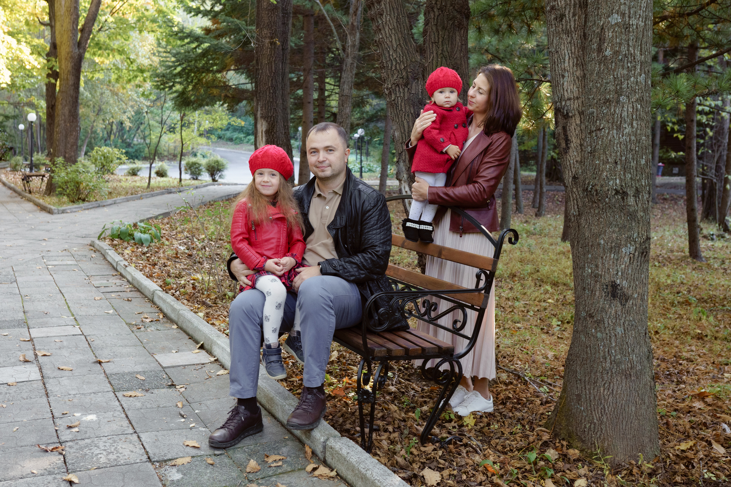 Анютка, Женя, Поля и Яночка. Nadia Fay