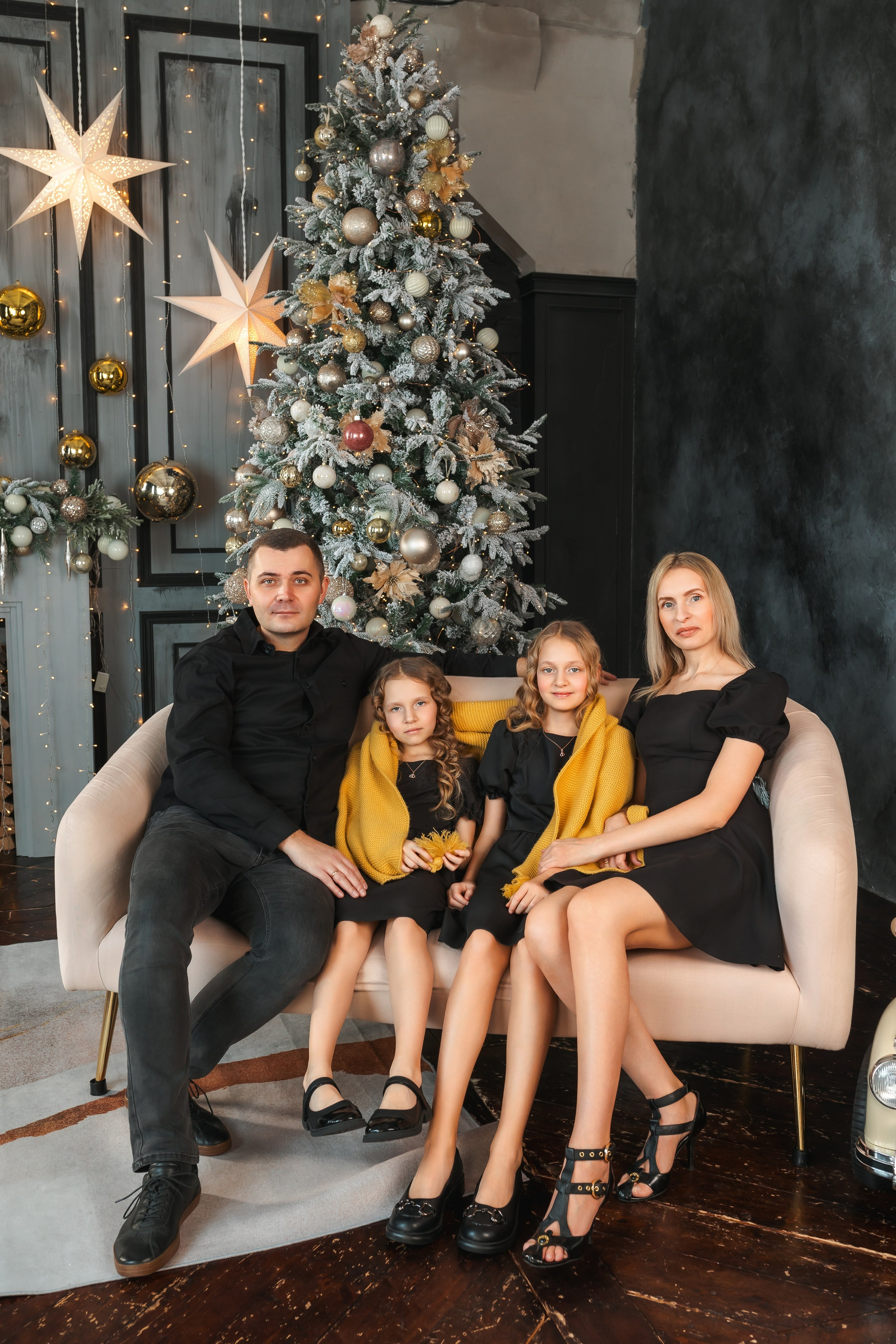 Семейная новогодняя фотосессия в Хабаровске. Свадебный фотограф в Хабаровске